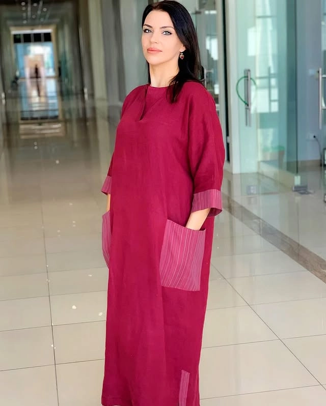 Türkmen fasonlar pombarh fasonlar Fasonlar 2025 fasonlar fason moda modalar Bezen bezen Türkmen fasonlar 2026 Türkmen fasonlar 2025 Türkmen fasonlar 2024 Türkmen fasonlar 2023 turkmenistan türkmenistan turkmen türkmen ashgabat  asgabat aşgabat balkan mary lebap dashoguz dasoguz daşoguz pombarh ponbarhat gulyupek gülýüpek stapel ştapel Gralan Çüýdeşen Abaýa Gadymy Krep Gurultaý 	Keteni Ýüpek Şifon Gipýur Lyon Welwet Atlas Kaşemir Streýç Suzana Ştapel Gülýüpek Pombarh Ýupka Gursakça Aksesuarlar Palto Penjek Okuw eşik Fata Sport eşik Uniforma Nakidka Öýme Şarf kompýuter ýaka ýaglyk Arenda köýnek 2nji el köýnek Taýyn köýnek Matalar Milli lybas milli lybaslar Toý köýnek Toý köýnekler toy koynek toy koynekler gundelik koynekler Gündelik	 
 köýnekler fata koynek Modern taze fason Eskiz koynektm turkmenkoynek türkmenkoynek fason moda moda fasonlar Iş eşik el iş	sada	ýakaly ýakasyz	keşdeli biserli	ýeňli giň nagyşly ýüregi açyk stoýka ýaka ýanly kombinasiýa 	zerli üsti aşak guşakly seçekli gysga ýeňli Lyon Gündelik ýakasyz, gysga ýeňli, giň 26-35 Goýy-gyzyl, Gyzyl yaz, tomus, guyz