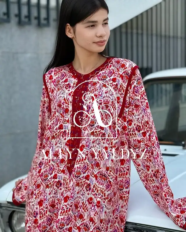 Türkmen fasonlar pombarh fasonlar Fasonlar 2025 fasonlar fason moda modalar Bezen bezen Türkmen fasonlar 2026 Türkmen fasonlar 2025 Türkmen fasonlar 2024 Türkmen fasonlar 2023 turkmenistan türkmenistan turkmen türkmen ashgabat  asgabat aşgabat balkan mary lebap dashoguz dasoguz daşoguz pombarh ponbarhat gulyupek gülýüpek stapel ştapel Gralan Çüýdeşen Abaýa Gadymy Krep Gurultaý 	Keteni Ýüpek Şifon Gipýur Lyon Welwet Atlas Kaşemir Streýç Suzana Ştapel Gülýüpek Pombarh Ýupka Gursakça Aksesuarlar Palto Penjek Okuw eşik Fata Sport eşik Uniforma Nakidka Öýme Şarf kompýuter ýaka ýaglyk Arenda köýnek 2nji el köýnek Taýyn köýnek Matalar Milli lybas milli lybaslar Toý köýnek Toý köýnekler toy koynek toy koynekler gundelik koynekler Gündelik	 
 köýnekler fata koynek Modern taze fason Eskiz koynektm turkmenkoynek türkmenkoynek fason moda moda fasonlar Iş eşik el iş	sada	ýakaly ýakasyz	keşdeli biserli	ýeňli giň nagyşly ýüregi açyk stoýka ýaka ýanly kombinasiýa 	zerli üsti aşak guşakly seçekli gysga ýeňli Ştapel Gündelik el iş, sada, ýakaly, ýanly, ýeňli, giň 17-25, 26-35 Gülgüne tomus, guyz