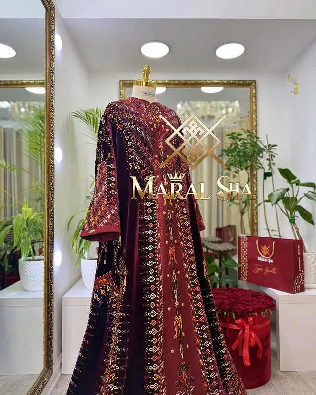 Türkmen fasonlar pombarh fasonlar Fasonlar 2025 fasonlar fason moda modalar Bezen bezen Türkmen fasonlar 2026 Türkmen fasonlar 2025 Türkmen fasonlar 2024 Türkmen fasonlar 2023 turkmenistan türkmenistan turkmen türkmen ashgabat  asgabat aşgabat balkan mary lebap dashoguz dasoguz daşoguz pombarh ponbarhat gulyupek gülýüpek stapel ştapel Gralan Çüýdeşen Abaýa Gadymy Krep Gurultaý 	Keteni Ýüpek Şifon Gipýur Lyon Welwet Atlas Kaşemir Streýç Suzana Ştapel Gülýüpek Pombarh Ýupka Gursakça Aksesuarlar Palto Penjek Okuw eşik Fata Sport eşik Uniforma Nakidka Öýme Şarf kompýuter ýaka ýaglyk Arenda köýnek 2nji el köýnek Taýyn köýnek Matalar Milli lybas milli lybaslar Toý köýnek Toý köýnekler toy koynek toy koynekler gundelik koynekler Gündelik	 
 köýnekler fata koynek Modern taze fason Eskiz koynektm turkmenkoynek türkmenkoynek fason moda moda fasonlar Iş eşik el iş	sada	ýakaly ýakasyz	keşdeli biserli	ýeňli giň nagyşly ýüregi açyk stoýka ýaka ýanly kombinasiýa 	zerli üsti aşak guşakly seçekli gysga ýeňli 