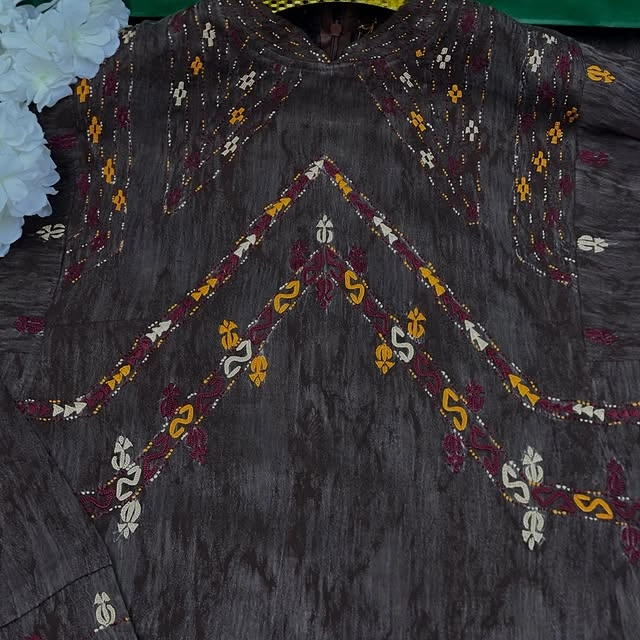 Türkmen fasonlar pombarh fasonlar Fasonlar 2025 fasonlar fason moda modalar Bezen bezen Türkmen fasonlar 2026 Türkmen fasonlar 2025 Türkmen fasonlar 2024 Türkmen fasonlar 2023 turkmenistan türkmenistan turkmen türkmen ashgabat  asgabat aşgabat balkan mary lebap dashoguz dasoguz daşoguz pombarh ponbarhat gulyupek gülýüpek stapel ştapel Gralan Çüýdeşen Abaýa Gadymy Krep Gurultaý 	Keteni Ýüpek Şifon Gipýur Lyon Welwet Atlas Kaşemir Streýç Suzana Ştapel Gülýüpek Pombarh Ýupka Gursakça Aksesuarlar Palto Penjek Okuw eşik Fata Sport eşik Uniforma Nakidka Öýme Şarf kompýuter ýaka ýaglyk Arenda köýnek 2nji el köýnek Taýyn köýnek Matalar Milli lybas milli lybaslar Toý köýnek Toý köýnekler toy koynek toy koynekler gundelik koynekler Gündelik	 
 köýnekler fata koynek Modern taze fason Eskiz koynektm turkmenkoynek türkmenkoynek fason moda moda fasonlar Iş eşik el iş	sada	ýakaly ýakasyz	keşdeli biserli	ýeňli giň nagyşly ýüregi açyk stoýka ýaka ýanly kombinasiýa 	zerli üsti aşak guşakly seçekli gysga ýeňli 