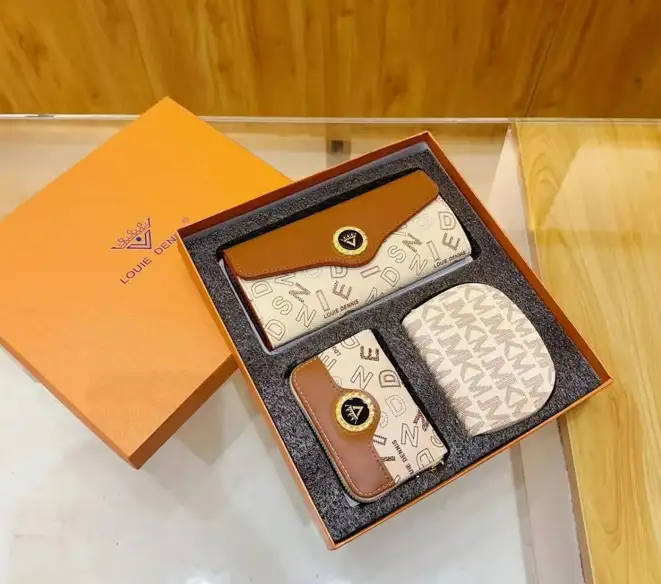 Türkmen fasonlar pombarh fasonlar Fasonlar 2025 fasonlar fason moda modalar Bezen bezen Türkmen fasonlar 2026 Türkmen fasonlar 2025 Türkmen fasonlar 2024 Türkmen fasonlar 2023 turkmenistan türkmenistan turkmen türkmen ashgabat  asgabat aşgabat balkan mary lebap dashoguz dasoguz daşoguz pombarh ponbarhat gulyupek gülýüpek stapel ştapel Gralan Çüýdeşen Abaýa Gadymy Krep Gurultaý 	Keteni Ýüpek Şifon Gipýur Lyon Welwet Atlas Kaşemir Streýç Suzana Ştapel Gülýüpek Pombarh Ýupka Gursakça Aksesuarlar Palto Penjek Okuw eşik Fata Sport eşik Uniforma Nakidka Öýme Şarf kompýuter ýaka ýaglyk Arenda köýnek 2nji el köýnek Taýyn köýnek Matalar Milli lybas milli lybaslar Toý köýnek Toý köýnekler toy koynek toy koynekler gundelik koynekler Gündelik	 
 köýnekler fata koynek Modern taze fason Eskiz koynektm turkmenkoynek türkmenkoynek fason moda moda fasonlar Iş eşik el iş	sada	ýakaly ýakasyz	keşdeli biserli	ýeňli giň nagyşly ýüregi açyk stoýka ýaka ýanly kombinasiýa 	zerli üsti aşak guşakly seçekli gysga ýeňli Sumka