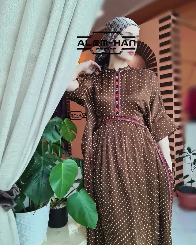 Türkmen fasonlar pombarh fasonlar Fasonlar 2025 fasonlar fason moda modalar Bezen bezen Türkmen fasonlar 2026 Türkmen fasonlar 2025 Türkmen fasonlar 2024 Türkmen fasonlar 2023 turkmenistan türkmenistan turkmen türkmen ashgabat  asgabat aşgabat balkan mary lebap dashoguz dasoguz daşoguz pombarh ponbarhat gulyupek gülýüpek stapel ştapel Gralan Çüýdeşen Abaýa Gadymy Krep Gurultaý 	Keteni Ýüpek Şifon Gipýur Lyon Welwet Atlas Kaşemir Streýç Suzana Ştapel Gülýüpek Pombarh Ýupka Gursakça Aksesuarlar Palto Penjek Okuw eşik Fata Sport eşik Uniforma Nakidka Öýme Şarf kompýuter ýaka ýaglyk Arenda köýnek 2nji el köýnek Taýyn köýnek Matalar Milli lybas milli lybaslar Toý köýnek Toý köýnekler toy koynek toy koynekler gundelik koynekler Gündelik	 
 köýnekler fata koynek Modern taze fason Eskiz koynektm turkmenkoynek türkmenkoynek fason moda moda fasonlar Iş eşik el iş	sada	ýakaly ýakasyz	keşdeli biserli	ýeňli giň nagyşly ýüregi açyk stoýka ýaka ýanly kombinasiýa 	zerli üsti aşak guşakly seçekli gysga ýeňli Gündelik ýakaly, gysga ýeňli, giň 17-25, 26-35, 35+ Goňur yaz, tomus, guyz