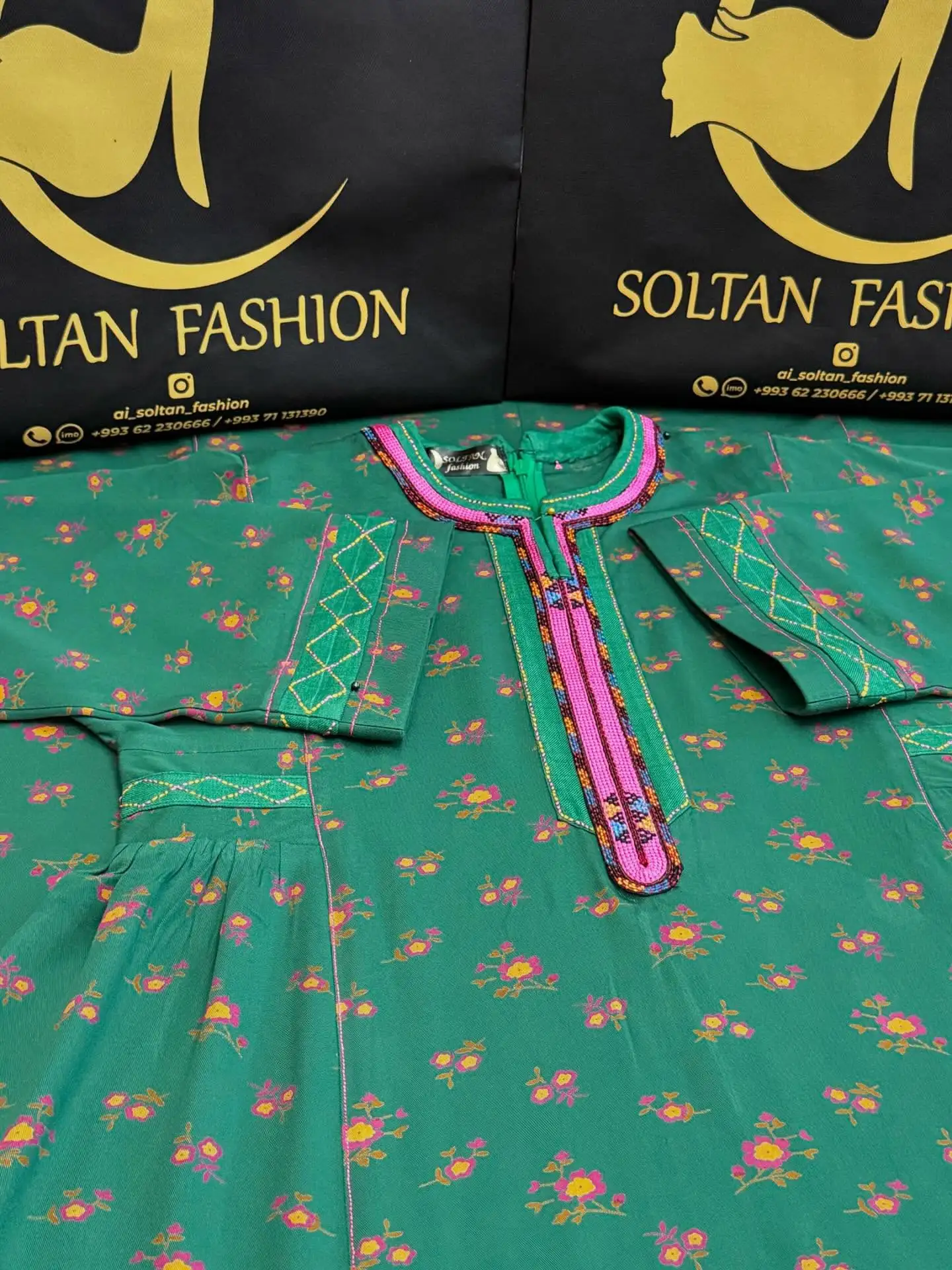 Türkmen fasonlar pombarh fasonlar Fasonlar 2025 fasonlar fason moda modalar Bezen bezen Türkmen fasonlar 2026 Türkmen fasonlar 2025 Türkmen fasonlar 2024 Türkmen fasonlar 2023 turkmenistan türkmenistan turkmen türkmen ashgabat  asgabat aşgabat balkan mary lebap dashoguz dasoguz daşoguz pombarh ponbarhat gulyupek gülýüpek stapel ştapel Gralan Çüýdeşen Abaýa Gadymy Krep Gurultaý 	Keteni Ýüpek Şifon Gipýur Lyon Welwet Atlas Kaşemir Streýç Suzana Ştapel Gülýüpek Pombarh Ýupka Gursakça Aksesuarlar Palto Penjek Okuw eşik Fata Sport eşik Uniforma Nakidka Öýme Şarf kompýuter ýaka ýaglyk Arenda köýnek 2nji el köýnek Taýyn köýnek Matalar Milli lybas milli lybaslar Toý köýnek Toý köýnekler toy koynek toy koynekler gundelik koynekler Gündelik	 
 köýnekler fata koynek Modern taze fason Eskiz koynektm turkmenkoynek türkmenkoynek fason moda moda fasonlar Iş eşik el iş	sada	ýakaly ýakasyz	keşdeli biserli	ýeňli giň nagyşly ýüregi açyk stoýka ýaka ýanly kombinasiýa 	zerli üsti aşak guşakly seçekli gysga ýeňli 