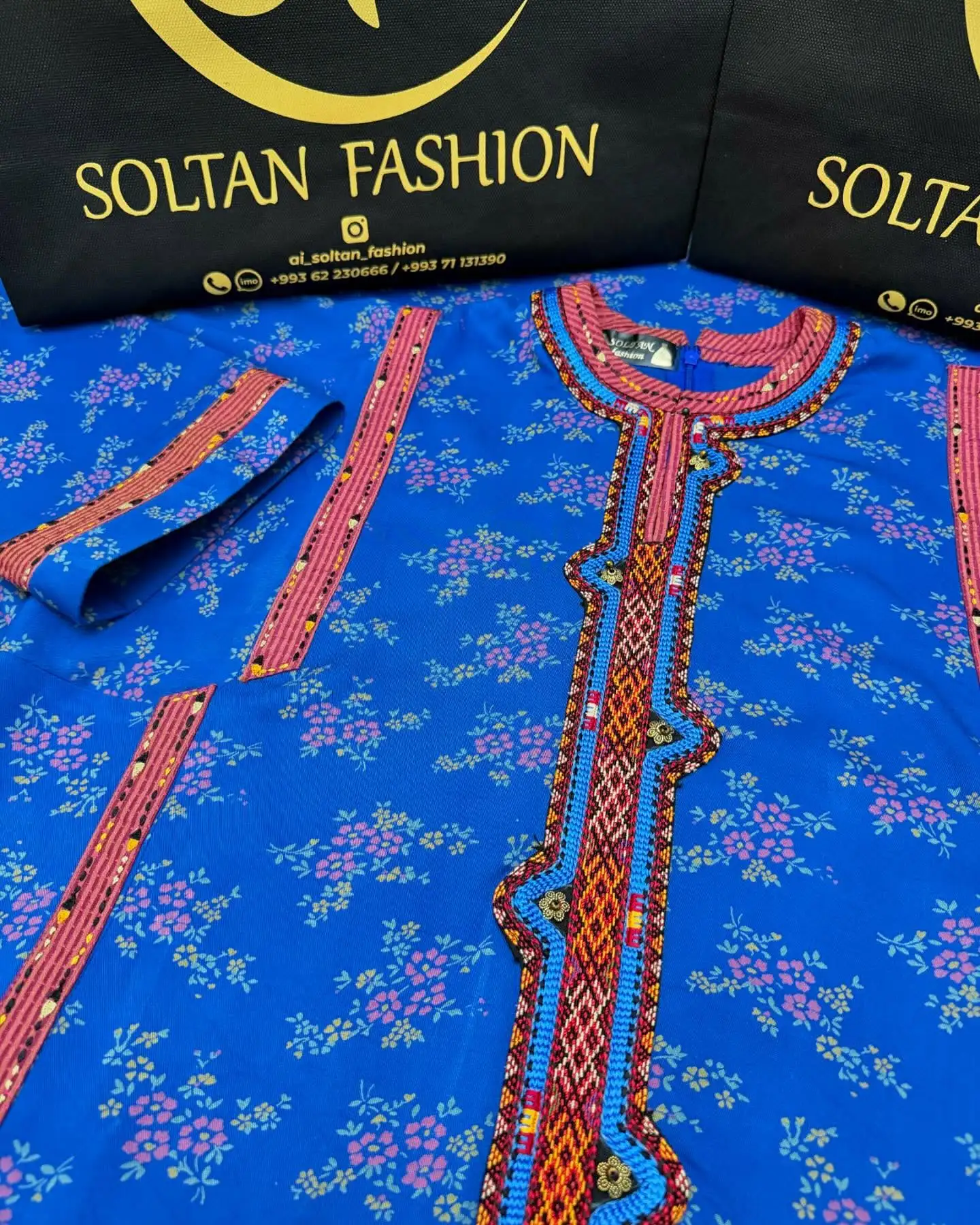 Türkmen fasonlar pombarh fasonlar Fasonlar 2025 fasonlar fason moda modalar Bezen bezen Türkmen fasonlar 2026 Türkmen fasonlar 2025 Türkmen fasonlar 2024 Türkmen fasonlar 2023 turkmenistan türkmenistan turkmen türkmen ashgabat  asgabat aşgabat balkan mary lebap dashoguz dasoguz daşoguz pombarh ponbarhat gulyupek gülýüpek stapel ştapel Gralan Çüýdeşen Abaýa Gadymy Krep Gurultaý 	Keteni Ýüpek Şifon Gipýur Lyon Welwet Atlas Kaşemir Streýç Suzana Ştapel Gülýüpek Pombarh Ýupka Gursakça Aksesuarlar Palto Penjek Okuw eşik Fata Sport eşik Uniforma Nakidka Öýme Şarf kompýuter ýaka ýaglyk Arenda köýnek 2nji el köýnek Taýyn köýnek Matalar Milli lybas milli lybaslar Toý köýnek Toý köýnekler toy koynek toy koynekler gundelik koynekler Gündelik	 
 köýnekler fata koynek Modern taze fason Eskiz koynektm turkmenkoynek türkmenkoynek fason moda moda fasonlar Iş eşik el iş	sada	ýakaly ýakasyz	keşdeli biserli	ýeňli giň nagyşly ýüregi açyk stoýka ýaka ýanly kombinasiýa 	zerli üsti aşak guşakly seçekli gysga ýeňli 