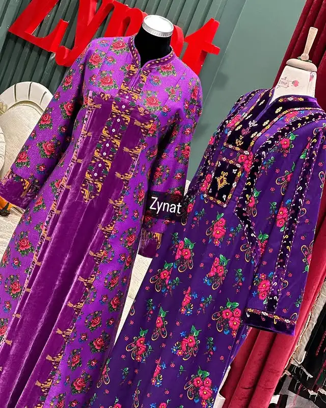 Türkmen fasonlar pombarh fasonlar Fasonlar 2025 fasonlar fason moda modalar Bezen bezen Türkmen fasonlar 2026 Türkmen fasonlar 2025 Türkmen fasonlar 2024 Türkmen fasonlar 2023 turkmenistan türkmenistan turkmen türkmen ashgabat  asgabat aşgabat balkan mary lebap dashoguz dasoguz daşoguz pombarh ponbarhat gulyupek gülýüpek stapel ştapel Gralan Çüýdeşen Abaýa Gadymy Krep Gurultaý 	Keteni Ýüpek Şifon Gipýur Lyon Welwet Atlas Kaşemir Streýç Suzana Ştapel Gülýüpek Pombarh Ýupka Gursakça Aksesuarlar Palto Penjek Okuw eşik Fata Sport eşik Uniforma Nakidka Öýme Şarf kompýuter ýaka ýaglyk Arenda köýnek 2nji el köýnek Taýyn köýnek Matalar Milli lybas milli lybaslar Toý köýnek Toý köýnekler toy koynek toy koynekler gundelik koynekler Gündelik	 
 köýnekler fata koynek Modern taze fason Eskiz koynektm turkmenkoynek türkmenkoynek fason moda moda fasonlar Iş eşik el iş	sada	ýakaly ýakasyz	keşdeli biserli	ýeňli giň nagyşly ýüregi açyk stoýka ýaka ýanly kombinasiýa 	zerli üsti aşak guşakly seçekli gysga ýeňli Ştapel, Gülýüpek Toý köýnek el iş, ýakaly, ýeňli, giň 17-25, 26-35, 35+ #4B2C75 yaz, tomus