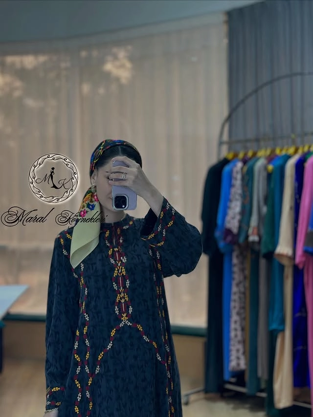 Türkmen fasonlar pombarh fasonlar Fasonlar 2025 fasonlar fason moda modalar Bezen bezen Türkmen fasonlar 2026 Türkmen fasonlar 2025 Türkmen fasonlar 2024 Türkmen fasonlar 2023 turkmenistan türkmenistan turkmen türkmen ashgabat  asgabat aşgabat balkan mary lebap dashoguz dasoguz daşoguz pombarh ponbarhat gulyupek gülýüpek stapel ştapel Gralan Çüýdeşen Abaýa Gadymy Krep Gurultaý 	Keteni Ýüpek Şifon Gipýur Lyon Welwet Atlas Kaşemir Streýç Suzana Ştapel Gülýüpek Pombarh Ýupka Gursakça Aksesuarlar Palto Penjek Okuw eşik Fata Sport eşik Uniforma Nakidka Öýme Şarf kompýuter ýaka ýaglyk Arenda köýnek 2nji el köýnek Taýyn köýnek Matalar Milli lybas milli lybaslar Toý köýnek Toý köýnekler toy koynek toy koynekler gundelik koynekler Gündelik	 
 köýnekler fata koynek Modern taze fason Eskiz koynektm turkmenkoynek türkmenkoynek fason moda moda fasonlar Iş eşik el iş	sada	ýakaly ýakasyz	keşdeli biserli	ýeňli giň nagyşly ýüregi açyk stoýka ýaka ýanly kombinasiýa 	zerli üsti aşak guşakly seçekli gysga ýeňli 