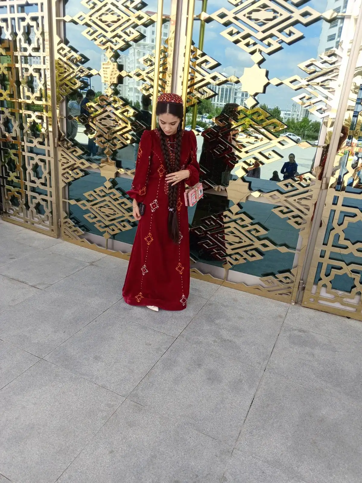 Türkmen fasonlar pombarh fasonlar Fasonlar 2025 fasonlar fason moda modalar Bezen bezen Türkmen fasonlar 2026 Türkmen fasonlar 2025 Türkmen fasonlar 2024 Türkmen fasonlar 2023 turkmenistan türkmenistan turkmen türkmen ashgabat  asgabat aşgabat balkan mary lebap dashoguz dasoguz daşoguz pombarh ponbarhat gulyupek gülýüpek stapel ştapel Gralan Çüýdeşen Abaýa Gadymy Krep Gurultaý 	Keteni Ýüpek Şifon Gipýur Lyon Welwet Atlas Kaşemir Streýç Suzana Ştapel Gülýüpek Pombarh Ýupka Gursakça Aksesuarlar Palto Penjek Okuw eşik Fata Sport eşik Uniforma Nakidka Öýme Şarf kompýuter ýaka ýaglyk Arenda köýnek 2nji el köýnek Taýyn köýnek Matalar Milli lybas milli lybaslar Toý köýnek Toý köýnekler toy koynek toy koynekler gundelik koynekler Gündelik	 
 köýnekler fata koynek Modern taze fason Eskiz koynektm turkmenkoynek türkmenkoynek fason moda moda fasonlar Iş eşik el iş	sada	ýakaly ýakasyz	keşdeli biserli	ýeňli giň nagyşly ýüregi açyk stoýka ýaka ýanly kombinasiýa 	zerli üsti aşak guşakly seçekli gysga ýeňli Tulky Uçurym köýnek el iş, keşdeli, ýakaly, ýeňli, giň 17-25 Goýy-gyzyl yaz, tomus, guyz, gysh 2nji el