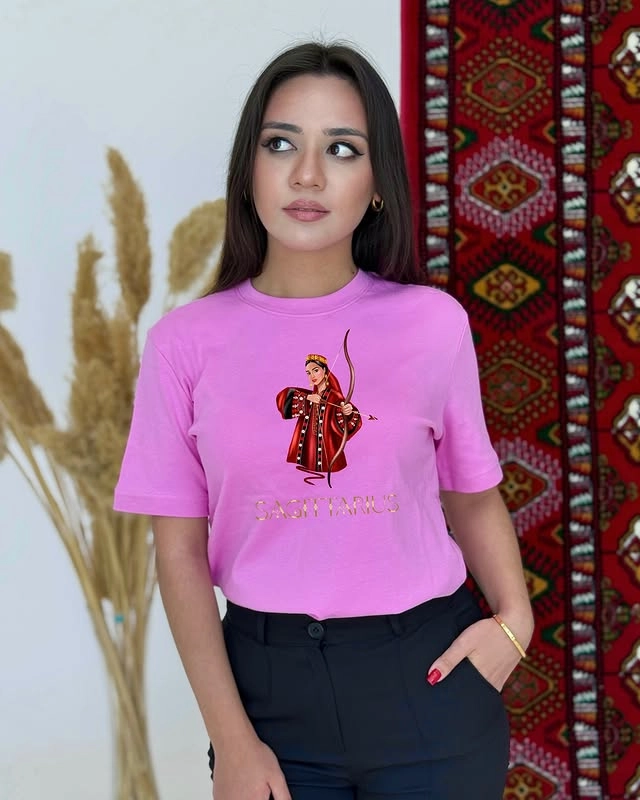 Türkmen fasonlar pombarh fasonlar Fasonlar 2025 fasonlar fason moda modalar Bezen bezen Türkmen fasonlar 2026 Türkmen fasonlar 2025 Türkmen fasonlar 2024 Türkmen fasonlar 2023 turkmenistan türkmenistan turkmen türkmen ashgabat  asgabat aşgabat balkan mary lebap dashoguz dasoguz daşoguz pombarh ponbarhat gulyupek gülýüpek stapel ştapel Gralan Çüýdeşen Abaýa Gadymy Krep Gurultaý 	Keteni Ýüpek Şifon Gipýur Lyon Welwet Atlas Kaşemir Streýç Suzana Ştapel Gülýüpek Pombarh Ýupka Gursakça Aksesuarlar Palto Penjek Okuw eşik Fata Sport eşik Uniforma Nakidka Öýme Şarf kompýuter ýaka ýaglyk Arenda köýnek 2nji el köýnek Taýyn köýnek Matalar Milli lybas milli lybaslar Toý köýnek Toý köýnekler toy koynek toy koynekler gundelik koynekler Gündelik	 
 köýnekler fata koynek Modern taze fason Eskiz koynektm turkmenkoynek türkmenkoynek fason moda moda fasonlar Iş eşik el iş	sada	ýakaly ýakasyz	keşdeli biserli	ýeňli giň nagyşly ýüregi açyk stoýka ýaka ýanly kombinasiýa 	zerli üsti aşak guşakly seçekli gysga ýeňli Modern  12-16, 17-25, 26-35 Gülgüne yaz, tomus, guyz Art eşik