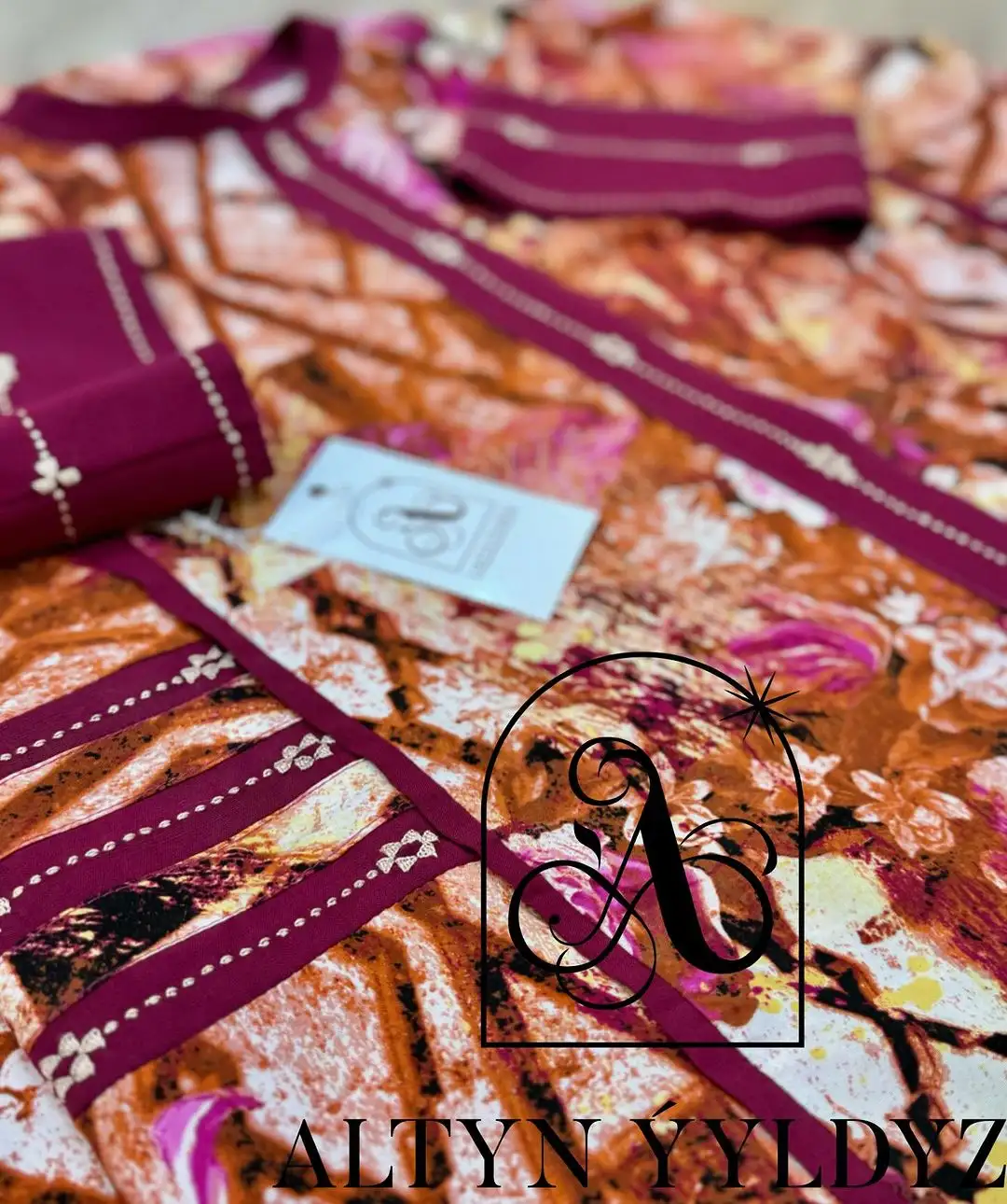 Türkmen fasonlar pombarh fasonlar Fasonlar 2025 fasonlar fason moda modalar Bezen bezen Türkmen fasonlar 2026 Türkmen fasonlar 2025 Türkmen fasonlar 2024 Türkmen fasonlar 2023 turkmenistan türkmenistan turkmen türkmen ashgabat  asgabat aşgabat balkan mary lebap dashoguz dasoguz daşoguz pombarh ponbarhat gulyupek gülýüpek stapel ştapel Gralan Çüýdeşen Abaýa Gadymy Krep Gurultaý 	Keteni Ýüpek Şifon Gipýur Lyon Welwet Atlas Kaşemir Streýç Suzana Ştapel Gülýüpek Pombarh Ýupka Gursakça Aksesuarlar Palto Penjek Okuw eşik Fata Sport eşik Uniforma Nakidka Öýme Şarf kompýuter ýaka ýaglyk Arenda köýnek 2nji el köýnek Taýyn köýnek Matalar Milli lybas milli lybaslar Toý köýnek Toý köýnekler toy koynek toy koynekler gundelik koynekler Gündelik	 
 köýnekler fata koynek Modern taze fason Eskiz koynektm turkmenkoynek türkmenkoynek fason moda moda fasonlar Iş eşik el iş	sada	ýakaly ýakasyz	keşdeli biserli	ýeňli giň nagyşly ýüregi açyk stoýka ýaka ýanly kombinasiýa 	zerli üsti aşak guşakly seçekli gysga ýeňli Ştapel    Gülgüne