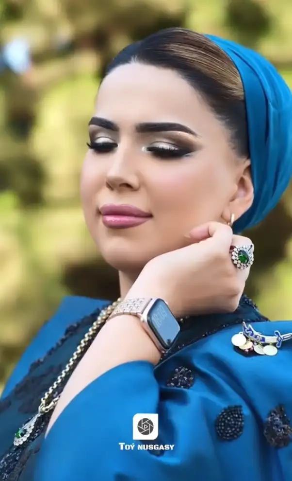 Türkmen fasonlar pombarh fasonlar Fasonlar 2025 fasonlar fason moda modalar Bezen bezen Türkmen fasonlar 2026 Türkmen fasonlar 2025 Türkmen fasonlar 2024 Türkmen fasonlar 2023 turkmenistan türkmenistan turkmen türkmen ashgabat  asgabat aşgabat balkan mary lebap dashoguz dasoguz daşoguz pombarh ponbarhat gulyupek gülýüpek stapel ştapel Gralan Çüýdeşen Abaýa Gadymy Krep Gurultaý 	Keteni Ýüpek Şifon Gipýur Lyon Welwet Atlas Kaşemir Streýç Suzana Ştapel Gülýüpek Pombarh Ýupka Gursakça Aksesuarlar Palto Penjek Okuw eşik Fata Sport eşik Uniforma Nakidka Öýme Şarf kompýuter ýaka ýaglyk Arenda köýnek 2nji el köýnek Taýyn köýnek Matalar Milli lybas milli lybaslar Toý köýnek Toý köýnekler toy koynek toy koynekler gundelik koynekler Gündelik	 
 köýnekler fata koynek Modern taze fason Eskiz koynektm turkmenkoynek türkmenkoynek fason moda moda fasonlar Iş eşik el iş	sada	ýakaly ýakasyz	keşdeli biserli	ýeňli giň nagyşly ýüregi açyk stoýka ýaka ýanly kombinasiýa 	zerli üsti aşak guşakly seçekli gysga ýeňli Toý köýnek, Modern ýakasyz, gysga ýeňli 17-25, 26-35 Benewşe, Goýy-gök yaz, tomus, guyz