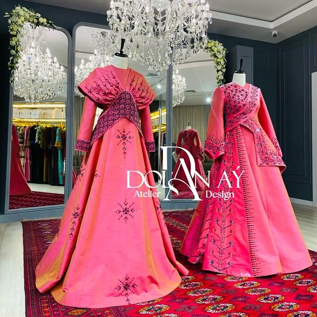 Türkmen fasonlar pombarh fasonlar Fasonlar 2025 fasonlar fason moda modalar Bezen bezen Türkmen fasonlar 2026 Türkmen fasonlar 2025 Türkmen fasonlar 2024 Türkmen fasonlar 2023 turkmenistan türkmenistan turkmen türkmen ashgabat  asgabat aşgabat balkan mary lebap dashoguz dasoguz daşoguz pombarh ponbarhat gulyupek gülýüpek stapel ştapel Gralan Çüýdeşen Abaýa Gadymy Krep Gurultaý 	Keteni Ýüpek Şifon Gipýur Lyon Welwet Atlas Kaşemir Streýç Suzana Ştapel Gülýüpek Pombarh Ýupka Gursakça Aksesuarlar Palto Penjek Okuw eşik Fata Sport eşik Uniforma Nakidka Öýme Şarf kompýuter ýaka ýaglyk Arenda köýnek 2nji el köýnek Taýyn köýnek Matalar Milli lybas milli lybaslar Toý köýnek Toý köýnekler toy koynek toy koynekler gundelik koynekler Gündelik	 
 köýnekler fata koynek Modern taze fason Eskiz koynektm turkmenkoynek türkmenkoynek fason moda moda fasonlar Iş eşik el iş	sada	ýakaly ýakasyz	keşdeli biserli	ýeňli giň nagyşly ýüregi açyk stoýka ýaka ýanly kombinasiýa 	zerli üsti aşak guşakly seçekli gysga ýeňli 