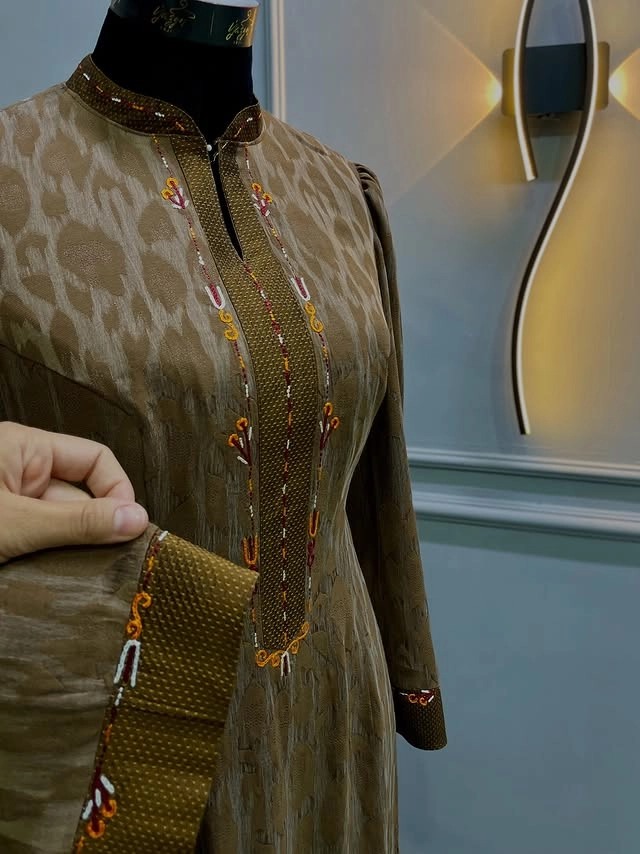 Türkmen fasonlar pombarh fasonlar Fasonlar 2025 fasonlar fason moda modalar Bezen bezen Türkmen fasonlar 2026 Türkmen fasonlar 2025 Türkmen fasonlar 2024 Türkmen fasonlar 2023 turkmenistan türkmenistan turkmen türkmen ashgabat  asgabat aşgabat balkan mary lebap dashoguz dasoguz daşoguz pombarh ponbarhat gulyupek gülýüpek stapel ştapel Gralan Çüýdeşen Abaýa Gadymy Krep Gurultaý 	Keteni Ýüpek Şifon Gipýur Lyon Welwet Atlas Kaşemir Streýç Suzana Ştapel Gülýüpek Pombarh Ýupka Gursakça Aksesuarlar Palto Penjek Okuw eşik Fata Sport eşik Uniforma Nakidka Öýme Şarf kompýuter ýaka ýaglyk Arenda köýnek 2nji el köýnek Taýyn köýnek Matalar Milli lybas milli lybaslar Toý köýnek Toý köýnekler toy koynek toy koynekler gundelik koynekler Gündelik	 
 köýnekler fata koynek Modern taze fason Eskiz koynektm turkmenkoynek türkmenkoynek fason moda moda fasonlar Iş eşik el iş	sada	ýakaly ýakasyz	keşdeli biserli	ýeňli giň nagyşly ýüregi açyk stoýka ýaka ýanly kombinasiýa 	zerli üsti aşak guşakly seçekli gysga ýeňli 