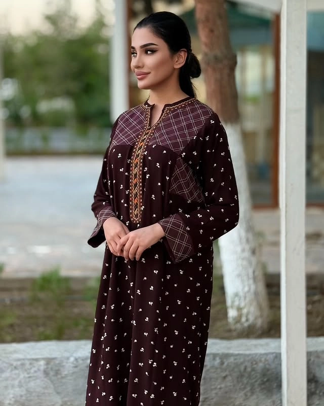 Türkmen fasonlar pombarh fasonlar Fasonlar 2025 fasonlar fason moda modalar Bezen bezen Türkmen fasonlar 2026 Türkmen fasonlar 2025 Türkmen fasonlar 2024 Türkmen fasonlar 2023 turkmenistan türkmenistan turkmen türkmen ashgabat  asgabat aşgabat balkan mary lebap dashoguz dasoguz daşoguz pombarh ponbarhat gulyupek gülýüpek stapel ştapel Gralan Çüýdeşen Abaýa Gadymy Krep Gurultaý 	Keteni Ýüpek Şifon Gipýur Lyon Welwet Atlas Kaşemir Streýç Suzana Ştapel Gülýüpek Pombarh Ýupka Gursakça Aksesuarlar Palto Penjek Okuw eşik Fata Sport eşik Uniforma Nakidka Öýme Şarf kompýuter ýaka ýaglyk Arenda köýnek 2nji el köýnek Taýyn köýnek Matalar Milli lybas milli lybaslar Toý köýnek Toý köýnekler toy koynek toy koynekler gundelik koynekler Gündelik	 
 köýnekler fata koynek Modern taze fason Eskiz koynektm turkmenkoynek türkmenkoynek fason moda moda fasonlar Iş eşik el iş	sada	ýakaly ýakasyz	keşdeli biserli	ýeňli giň nagyşly ýüregi açyk stoýka ýaka ýanly kombinasiýa 	zerli üsti aşak guşakly seçekli gysga ýeňli Ştapel Gündelik el iş, keşdeli, ýakaly, ýeňli, giň 17-25, 26-35 Goýy-goňur yaz, tomus, guyz, gysh