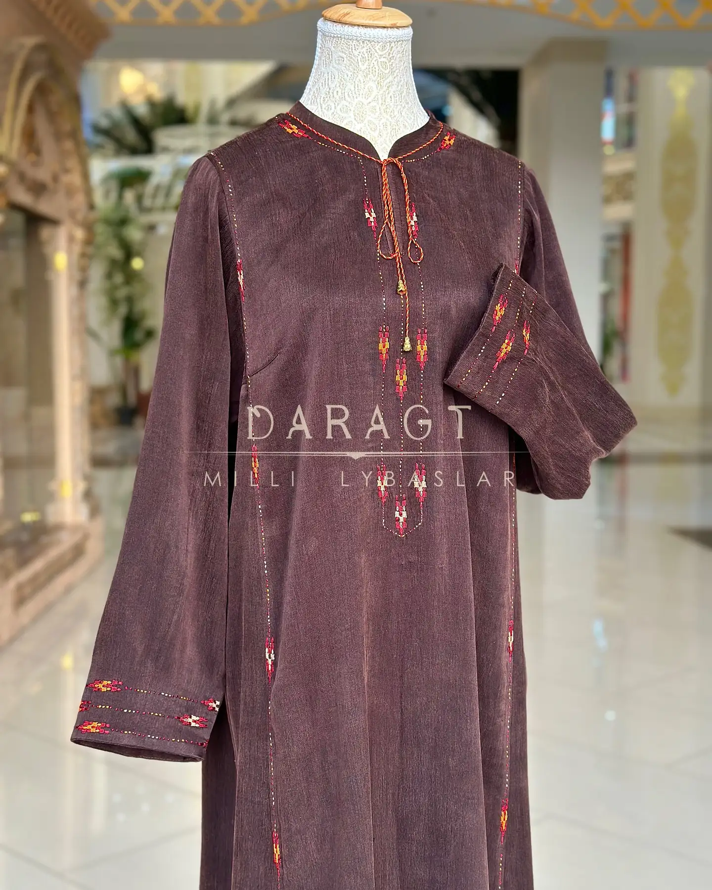 Türkmen fasonlar pombarh fasonlar Fasonlar 2025 fasonlar fason moda modalar Bezen bezen Türkmen fasonlar 2026 Türkmen fasonlar 2025 Türkmen fasonlar 2024 Türkmen fasonlar 2023 turkmenistan türkmenistan turkmen türkmen ashgabat  asgabat aşgabat balkan mary lebap dashoguz dasoguz daşoguz pombarh ponbarhat gulyupek gülýüpek stapel ştapel Gralan Çüýdeşen Abaýa Gadymy Krep Gurultaý 	Keteni Ýüpek Şifon Gipýur Lyon Welwet Atlas Kaşemir Streýç Suzana Ştapel Gülýüpek Pombarh Ýupka Gursakça Aksesuarlar Palto Penjek Okuw eşik Fata Sport eşik Uniforma Nakidka Öýme Şarf kompýuter ýaka ýaglyk Arenda köýnek 2nji el köýnek Taýyn köýnek Matalar Milli lybas milli lybaslar Toý köýnek Toý köýnekler toy koynek toy koynekler gundelik koynekler Gündelik	 
 köýnekler fata koynek Modern taze fason Eskiz koynektm turkmenkoynek türkmenkoynek fason moda moda fasonlar Iş eşik el iş	sada	ýakaly ýakasyz	keşdeli biserli	ýeňli giň nagyşly ýüregi açyk stoýka ýaka ýanly kombinasiýa 	zerli üsti aşak guşakly seçekli gysga ýeňli Gülýüpek Toý köýnek, Gündelik el iş, keşdeli, ýakaly, ýanly, ýeňli, giň 26-35, 35+ Goňur