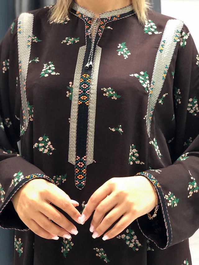 Türkmen fasonlar pombarh fasonlar Fasonlar 2025 fasonlar fason moda modalar Bezen bezen Türkmen fasonlar 2026 Türkmen fasonlar 2025 Türkmen fasonlar 2024 Türkmen fasonlar 2023 turkmenistan türkmenistan turkmen türkmen ashgabat  asgabat aşgabat balkan mary lebap dashoguz dasoguz daşoguz pombarh ponbarhat gulyupek gülýüpek stapel ştapel Gralan Çüýdeşen Abaýa Gadymy Krep Gurultaý 	Keteni Ýüpek Şifon Gipýur Lyon Welwet Atlas Kaşemir Streýç Suzana Ştapel Gülýüpek Pombarh Ýupka Gursakça Aksesuarlar Palto Penjek Okuw eşik Fata Sport eşik Uniforma Nakidka Öýme Şarf kompýuter ýaka ýaglyk Arenda köýnek 2nji el köýnek Taýyn köýnek Matalar Milli lybas milli lybaslar Toý köýnek Toý köýnekler toy koynek toy koynekler gundelik koynekler Gündelik	 
 köýnekler fata koynek Modern taze fason Eskiz koynektm turkmenkoynek türkmenkoynek fason moda moda fasonlar Iş eşik el iş	sada	ýakaly ýakasyz	keşdeli biserli	ýeňli giň nagyşly ýüregi açyk stoýka ýaka ýanly kombinasiýa 	zerli üsti aşak guşakly seçekli gysga ýeňli Ştapel Gündelik el iş, ýakaly, ýanly, ýeňli, giň 17-25, 26-35 Goýy-goňur tomus