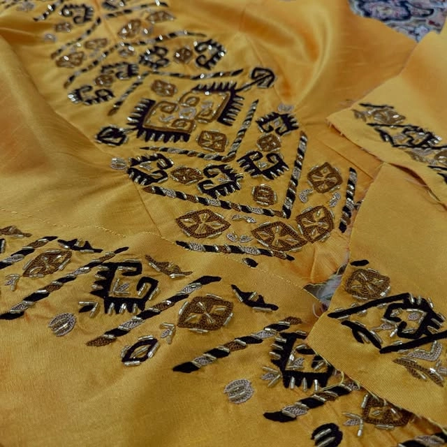 Türkmen fasonlar pombarh fasonlar Fasonlar 2025 fasonlar fason moda modalar Bezen bezen Türkmen fasonlar 2026 Türkmen fasonlar 2025 Türkmen fasonlar 2024 Türkmen fasonlar 2023 turkmenistan türkmenistan turkmen türkmen ashgabat  asgabat aşgabat balkan mary lebap dashoguz dasoguz daşoguz pombarh ponbarhat gulyupek gülýüpek stapel ştapel Gralan Çüýdeşen Abaýa Gadymy Krep Gurultaý 	Keteni Ýüpek Şifon Gipýur Lyon Welwet Atlas Kaşemir Streýç Suzana Ştapel Gülýüpek Pombarh Ýupka Gursakça Aksesuarlar Palto Penjek Okuw eşik Fata Sport eşik Uniforma Nakidka Öýme Şarf kompýuter ýaka ýaglyk Arenda köýnek 2nji el köýnek Taýyn köýnek Matalar Milli lybas milli lybaslar Toý köýnek Toý köýnekler toy koynek toy koynekler gundelik koynekler Gündelik	 
 köýnekler fata koynek Modern taze fason Eskiz koynektm turkmenkoynek türkmenkoynek fason moda moda fasonlar Iş eşik el iş	sada	ýakaly ýakasyz	keşdeli biserli	ýeňli giň nagyşly ýüregi açyk stoýka ýaka ýanly kombinasiýa 	zerli üsti aşak guşakly seçekli gysga ýeňli Toý köýnek, Milli lybas el iş, keşdeli, ýakasyz, biserli, ýanly, ýeňli, giň, nagyşly 26-35, 35+ Altyn yaz, guyz