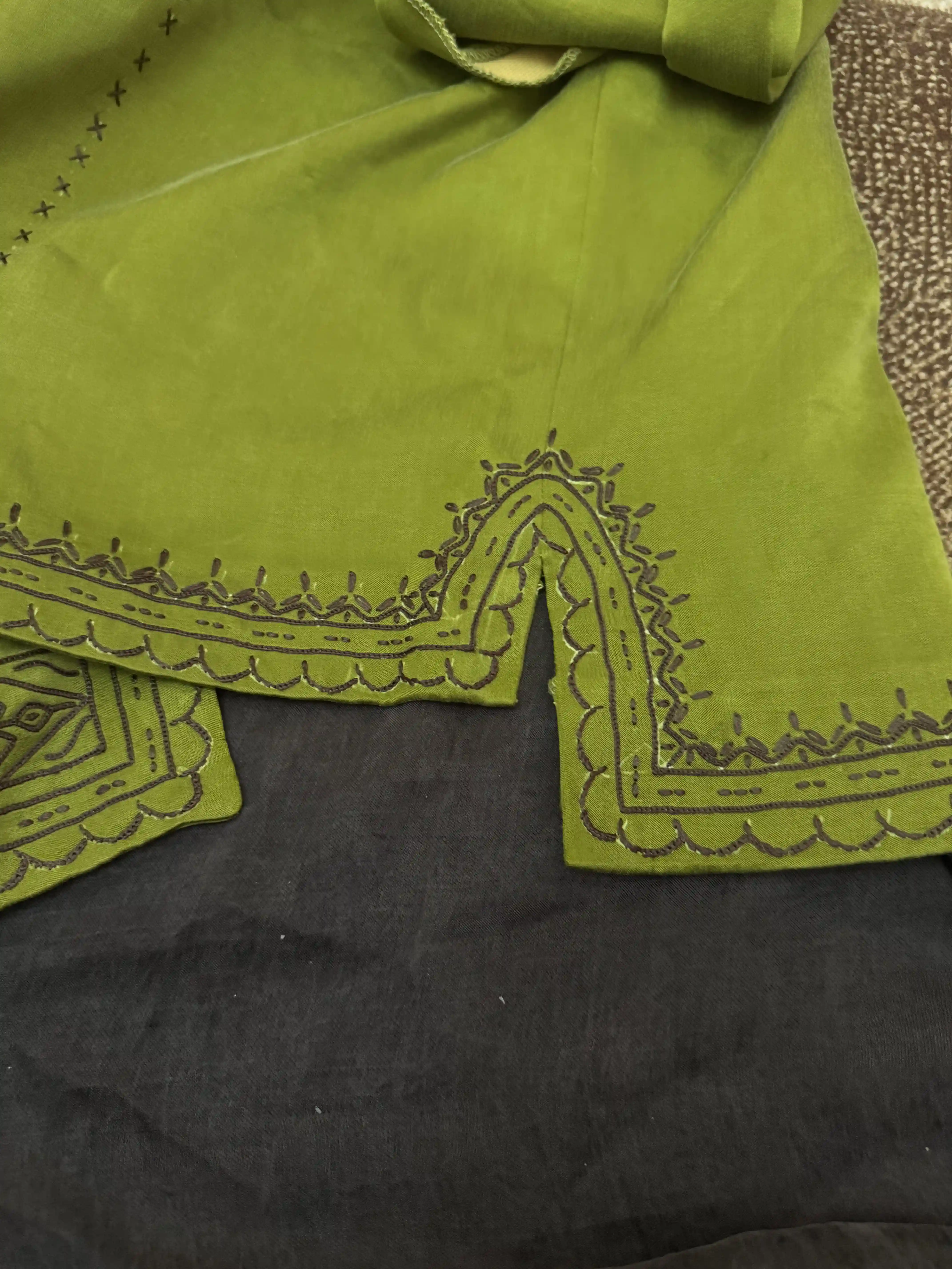 Türkmen fasonlar pombarh fasonlar Fasonlar 2025 fasonlar fason moda modalar Bezen bezen Türkmen fasonlar 2026 Türkmen fasonlar 2025 Türkmen fasonlar 2024 Türkmen fasonlar 2023 turkmenistan türkmenistan turkmen türkmen ashgabat  asgabat aşgabat balkan mary lebap dashoguz dasoguz daşoguz pombarh ponbarhat gulyupek gülýüpek stapel ştapel Gralan Çüýdeşen Abaýa Gadymy Krep Gurultaý 	Keteni Ýüpek Şifon Gipýur Lyon Welwet Atlas Kaşemir Streýç Suzana Ştapel Gülýüpek Pombarh Ýupka Gursakça Aksesuarlar Palto Penjek Okuw eşik Fata Sport eşik Uniforma Nakidka Öýme Şarf kompýuter ýaka ýaglyk Arenda köýnek 2nji el köýnek Taýyn köýnek Matalar Milli lybas milli lybaslar Toý köýnek Toý köýnekler toy koynek toy koynekler gundelik koynekler Gündelik	 
 köýnekler fata koynek Modern taze fason Eskiz koynektm turkmenkoynek türkmenkoynek fason moda moda fasonlar Iş eşik el iş	sada	ýakaly ýakasyz	keşdeli biserli	ýeňli giň nagyşly ýüregi açyk stoýka ýaka ýanly kombinasiýa 	zerli üsti aşak guşakly seçekli gysga ýeňli 