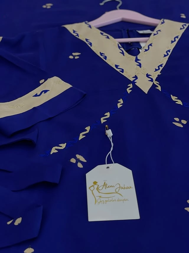 Türkmen fasonlar pombarh fasonlar Fasonlar 2025 fasonlar fason moda modalar Bezen bezen Türkmen fasonlar 2026 Türkmen fasonlar 2025 Türkmen fasonlar 2024 Türkmen fasonlar 2023 turkmenistan türkmenistan turkmen türkmen ashgabat  asgabat aşgabat balkan mary lebap dashoguz dasoguz daşoguz pombarh ponbarhat gulyupek gülýüpek stapel ştapel Gralan Çüýdeşen Abaýa Gadymy Krep Gurultaý 	Keteni Ýüpek Şifon Gipýur Lyon Welwet Atlas Kaşemir Streýç Suzana Ştapel Gülýüpek Pombarh Ýupka Gursakça Aksesuarlar Palto Penjek Okuw eşik Fata Sport eşik Uniforma Nakidka Öýme Şarf kompýuter ýaka ýaglyk Arenda köýnek 2nji el köýnek Taýyn köýnek Matalar Milli lybas milli lybaslar Toý köýnek Toý köýnekler toy koynek toy koynekler gundelik koynekler Gündelik	 
 köýnekler fata koynek Modern taze fason Eskiz koynektm turkmenkoynek türkmenkoynek fason moda moda fasonlar Iş eşik el iş	sada	ýakaly ýakasyz	keşdeli biserli	ýeňli giň nagyşly ýüregi açyk stoýka ýaka ýanly kombinasiýa 	zerli üsti aşak guşakly seçekli gysga ýeňli 