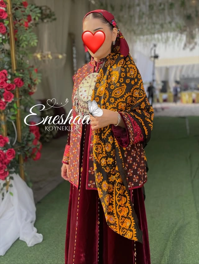 Türkmen fasonlar pombarh fasonlar Fasonlar 2025 fasonlar fason moda modalar Bezen bezen Türkmen fasonlar 2026 Türkmen fasonlar 2025 Türkmen fasonlar 2024 Türkmen fasonlar 2023 turkmenistan türkmenistan turkmen türkmen ashgabat  asgabat aşgabat balkan mary lebap dashoguz dasoguz daşoguz pombarh ponbarhat gulyupek gülýüpek stapel ştapel Gralan Çüýdeşen Abaýa Gadymy Krep Gurultaý 	Keteni Ýüpek Şifon Gipýur Lyon Welwet Atlas Kaşemir Streýç Suzana Ştapel Gülýüpek Pombarh Ýupka Gursakça Aksesuarlar Palto Penjek Okuw eşik Fata Sport eşik Uniforma Nakidka Öýme Şarf kompýuter ýaka ýaglyk Arenda köýnek 2nji el köýnek Taýyn köýnek Matalar Milli lybas milli lybaslar Toý köýnek Toý köýnekler toy koynek toy koynekler gundelik koynekler Gündelik	 
 köýnekler fata koynek Modern taze fason Eskiz koynektm turkmenkoynek türkmenkoynek fason moda moda fasonlar Iş eşik el iş	sada	ýakaly ýakasyz	keşdeli biserli	ýeňli giň nagyşly ýüregi açyk stoýka ýaka ýanly kombinasiýa 	zerli üsti aşak guşakly seçekli gysga ýeňli 