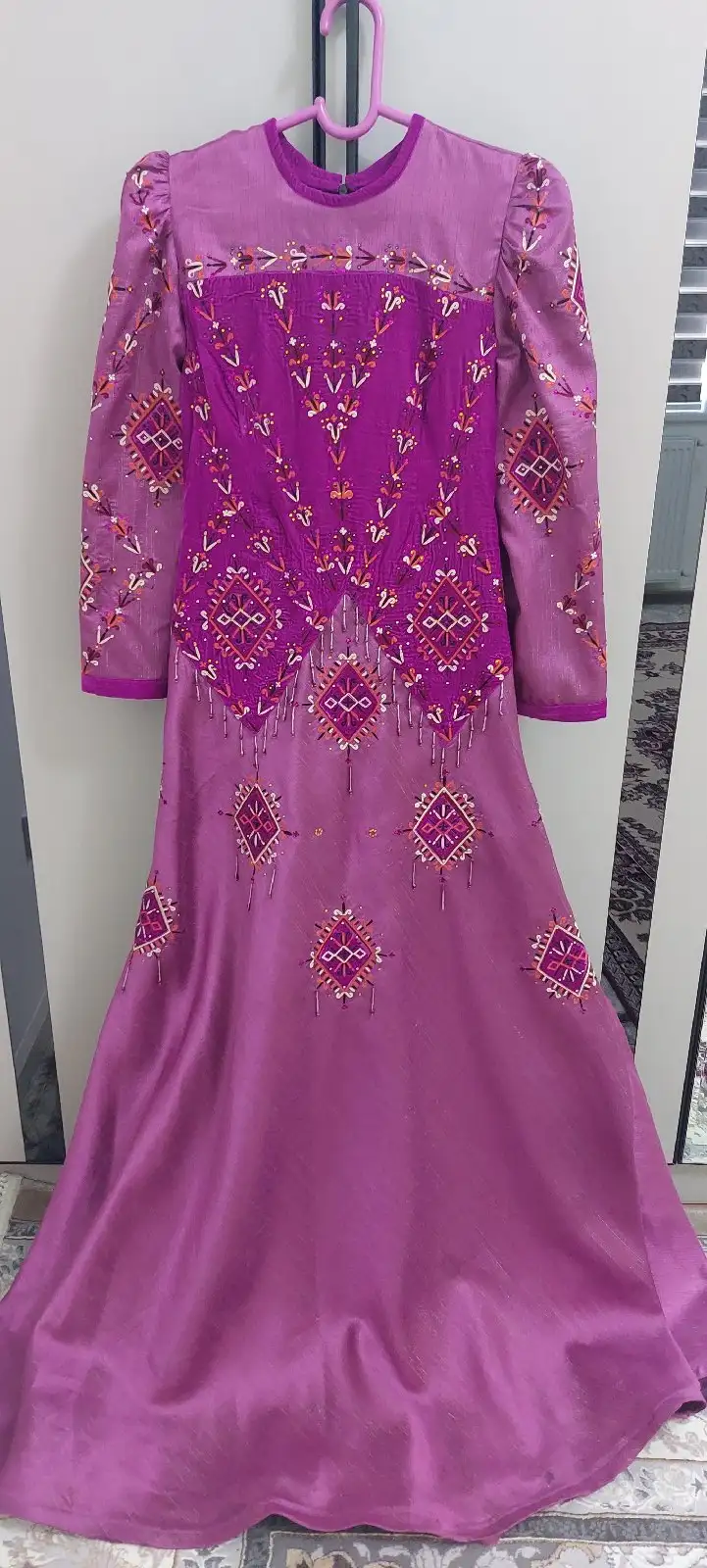Türkmen fasonlar pombarh fasonlar Fasonlar 2025 fasonlar fason moda modalar Bezen bezen Türkmen fasonlar 2026 Türkmen fasonlar 2025 Türkmen fasonlar 2024 Türkmen fasonlar 2023 turkmenistan türkmenistan turkmen türkmen ashgabat  asgabat aşgabat balkan mary lebap dashoguz dasoguz daşoguz pombarh ponbarhat gulyupek gülýüpek stapel ştapel Gralan Çüýdeşen Abaýa Gadymy Krep Gurultaý 	Keteni Ýüpek Şifon Gipýur Lyon Welwet Atlas Kaşemir Streýç Suzana Ştapel Gülýüpek Pombarh Ýupka Gursakça Aksesuarlar Palto Penjek Okuw eşik Fata Sport eşik Uniforma Nakidka Öýme Şarf kompýuter ýaka ýaglyk Arenda köýnek 2nji el köýnek Taýyn köýnek Matalar Milli lybas milli lybaslar Toý köýnek Toý köýnekler toy koynek toy koynekler gundelik koynekler Gündelik	 
 köýnekler fata koynek Modern taze fason Eskiz koynektm turkmenkoynek türkmenkoynek fason moda moda fasonlar Iş eşik el iş	sada	ýakaly ýakasyz	keşdeli biserli	ýeňli giň nagyşly ýüregi açyk stoýka ýaka ýanly kombinasiýa 	zerli üsti aşak guşakly seçekli gysga ýeňli 