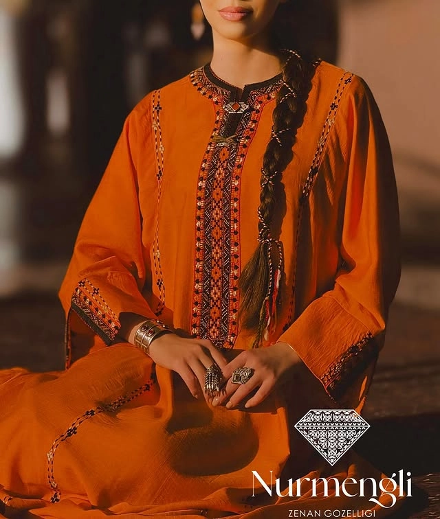 Türkmen fasonlar pombarh fasonlar Fasonlar 2025 fasonlar fason moda modalar Bezen bezen Türkmen fasonlar 2026 Türkmen fasonlar 2025 Türkmen fasonlar 2024 Türkmen fasonlar 2023 turkmenistan türkmenistan turkmen türkmen ashgabat  asgabat aşgabat balkan mary lebap dashoguz dasoguz daşoguz pombarh ponbarhat gulyupek gülýüpek stapel ştapel Gralan Çüýdeşen Abaýa Gadymy Krep Gurultaý 	Keteni Ýüpek Şifon Gipýur Lyon Welwet Atlas Kaşemir Streýç Suzana Ştapel Gülýüpek Pombarh Ýupka Gursakça Aksesuarlar Palto Penjek Okuw eşik Fata Sport eşik Uniforma Nakidka Öýme Şarf kompýuter ýaka ýaglyk Arenda köýnek 2nji el köýnek Taýyn köýnek Matalar Milli lybas milli lybaslar Toý köýnek Toý köýnekler toy koynek toy koynekler gundelik koynekler Gündelik	 
 köýnekler fata koynek Modern taze fason Eskiz koynektm turkmenkoynek türkmenkoynek fason moda moda fasonlar Iş eşik el iş	sada	ýakaly ýakasyz	keşdeli biserli	ýeňli giň nagyşly ýüregi açyk stoýka ýaka ýanly kombinasiýa 	zerli üsti aşak guşakly seçekli gysga ýeňli 