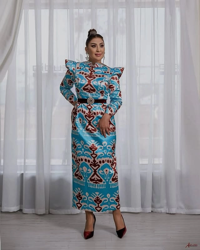 Türkmen fasonlar pombarh fasonlar Fasonlar 2025 fasonlar fason moda modalar Bezen bezen Türkmen fasonlar 2026 Türkmen fasonlar 2025 Türkmen fasonlar 2024 Türkmen fasonlar 2023 turkmenistan türkmenistan turkmen türkmen ashgabat  asgabat aşgabat balkan mary lebap dashoguz dasoguz daşoguz pombarh ponbarhat gulyupek gülýüpek stapel ştapel Gralan Çüýdeşen Abaýa Gadymy Krep Gurultaý 	Keteni Ýüpek Şifon Gipýur Lyon Welwet Atlas Kaşemir Streýç Suzana Ştapel Gülýüpek Pombarh Ýupka Gursakça Aksesuarlar Palto Penjek Okuw eşik Fata Sport eşik Uniforma Nakidka Öýme Şarf kompýuter ýaka ýaglyk Arenda köýnek 2nji el köýnek Taýyn köýnek Matalar Milli lybas milli lybaslar Toý köýnek Toý köýnekler toy koynek toy koynekler gundelik koynekler Gündelik	 
 köýnekler fata koynek Modern taze fason Eskiz koynektm turkmenkoynek türkmenkoynek fason moda moda fasonlar Iş eşik el iş	sada	ýakaly ýakasyz	keşdeli biserli	ýeňli giň nagyşly ýüregi açyk stoýka ýaka ýanly kombinasiýa 	zerli üsti aşak guşakly seçekli gysga ýeňli Modern el iş, ýakasyz, ýeňli, giň, guşakly 26-35 Ak, Gök, Goýy-gyzyl yaz, tomus, guyz