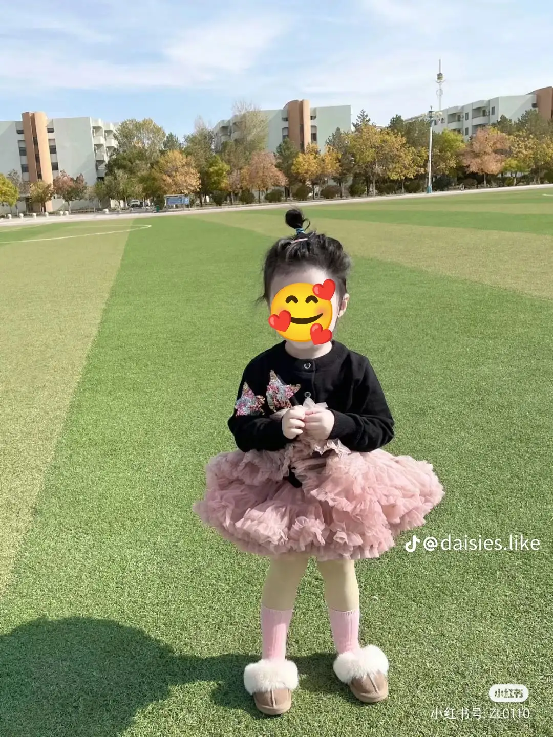 Türkmen fasonlar pombarh fasonlar Fasonlar 2025 fasonlar fason moda modalar Bezen bezen Türkmen fasonlar 2026 Türkmen fasonlar 2025 Türkmen fasonlar 2024 Türkmen fasonlar 2023 turkmenistan türkmenistan turkmen türkmen ashgabat  asgabat aşgabat balkan mary lebap dashoguz dasoguz daşoguz pombarh ponbarhat gulyupek gülýüpek stapel ştapel Gralan Çüýdeşen Abaýa Gadymy Krep Gurultaý 	Keteni Ýüpek Şifon Gipýur Lyon Welwet Atlas Kaşemir Streýç Suzana Ştapel Gülýüpek Pombarh Ýupka Gursakça Aksesuarlar Palto Penjek Okuw eşik Fata Sport eşik Uniforma Nakidka Öýme Şarf kompýuter ýaka ýaglyk Arenda köýnek 2nji el köýnek Taýyn köýnek Matalar Milli lybas milli lybaslar Toý köýnek Toý köýnekler toy koynek toy koynekler gundelik koynekler Gündelik	 
 köýnekler fata koynek Modern taze fason Eskiz koynektm turkmenkoynek türkmenkoynek fason moda moda fasonlar Iş eşik el iş	sada	ýakaly ýakasyz	keşdeli biserli	ýeňli giň nagyşly ýüregi açyk stoýka ýaka ýanly kombinasiýa 	zerli üsti aşak guşakly seçekli gysga ýeňli Toý köýnek, Gündelik  -12