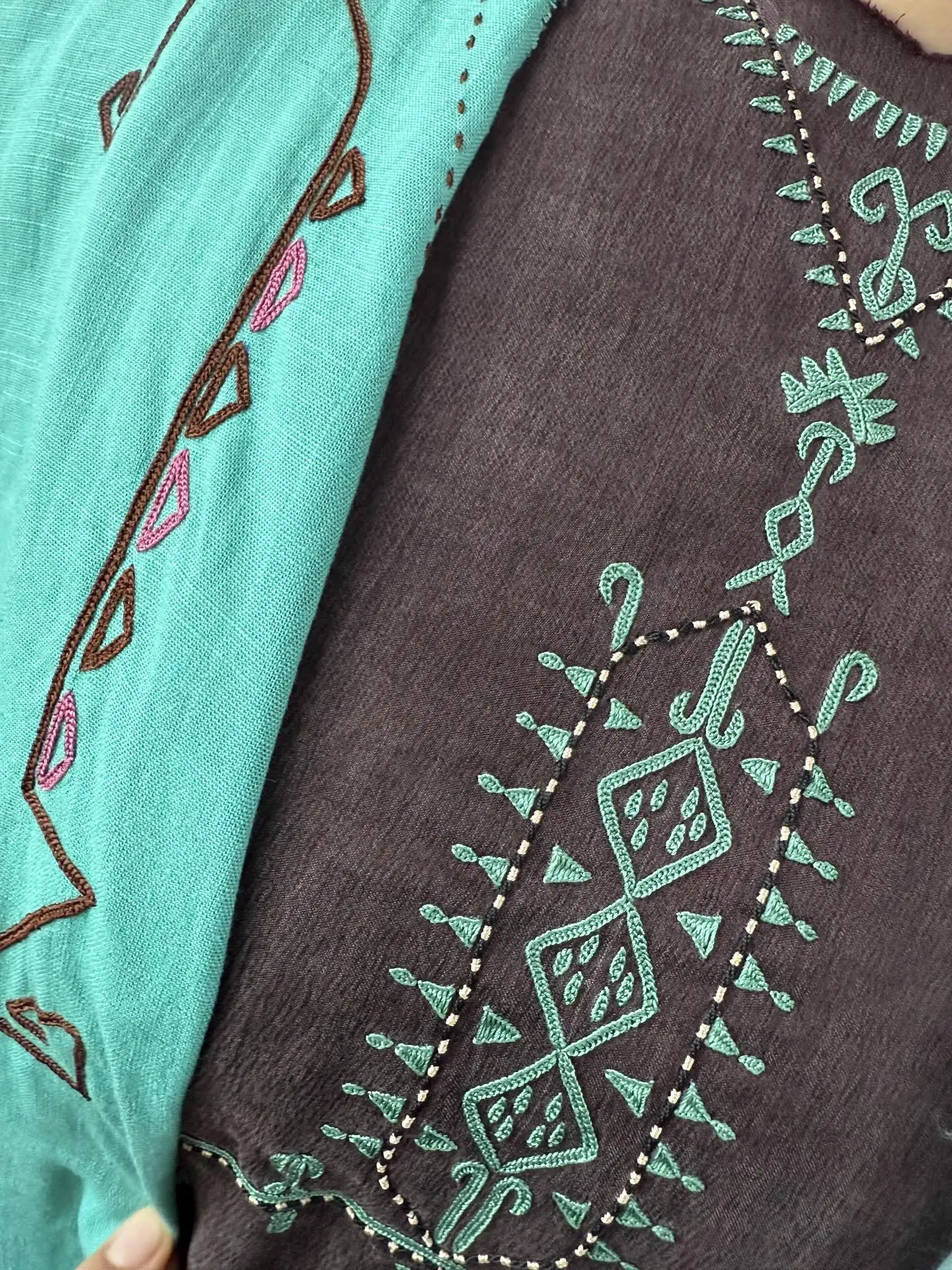 Türkmen fasonlar pombarh fasonlar Fasonlar 2025 fasonlar fason moda modalar Bezen bezen Türkmen fasonlar 2026 Türkmen fasonlar 2025 Türkmen fasonlar 2024 Türkmen fasonlar 2023 turkmenistan türkmenistan turkmen türkmen ashgabat  asgabat aşgabat balkan mary lebap dashoguz dasoguz daşoguz pombarh ponbarhat gulyupek gülýüpek stapel ştapel Gralan Çüýdeşen Abaýa Gadymy Krep Gurultaý 	Keteni Ýüpek Şifon Gipýur Lyon Welwet Atlas Kaşemir Streýç Suzana Ştapel Gülýüpek Pombarh Ýupka Gursakça Aksesuarlar Palto Penjek Okuw eşik Fata Sport eşik Uniforma Nakidka Öýme Şarf kompýuter ýaka ýaglyk Arenda köýnek 2nji el köýnek Taýyn köýnek Matalar Milli lybas milli lybaslar Toý köýnek Toý köýnekler toy koynek toy koynekler gundelik koynekler Gündelik	 
 köýnekler fata koynek Modern taze fason Eskiz koynektm turkmenkoynek türkmenkoynek fason moda moda fasonlar Iş eşik el iş	sada	ýakaly ýakasyz	keşdeli biserli	ýeňli giň nagyşly ýüregi açyk stoýka ýaka ýanly kombinasiýa 	zerli üsti aşak guşakly seçekli gysga ýeňli 