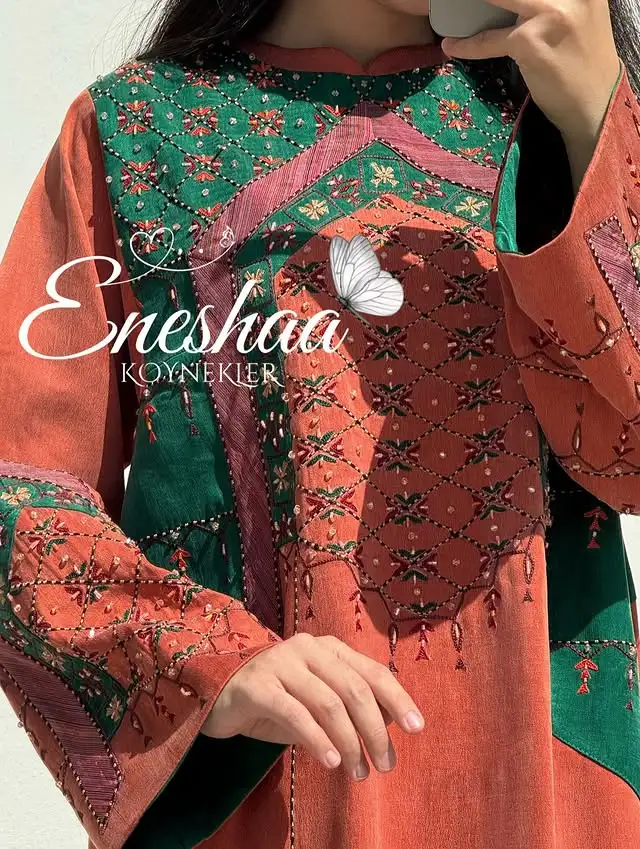 Türkmen fasonlar pombarh fasonlar Fasonlar 2025 fasonlar fason moda modalar Bezen bezen Türkmen fasonlar 2026 Türkmen fasonlar 2025 Türkmen fasonlar 2024 Türkmen fasonlar 2023 turkmenistan türkmenistan turkmen türkmen ashgabat  asgabat aşgabat balkan mary lebap dashoguz dasoguz daşoguz pombarh ponbarhat gulyupek gülýüpek stapel ştapel Gralan Çüýdeşen Abaýa Gadymy Krep Gurultaý 	Keteni Ýüpek Şifon Gipýur Lyon Welwet Atlas Kaşemir Streýç Suzana Ştapel Gülýüpek Pombarh Ýupka Gursakça Aksesuarlar Palto Penjek Okuw eşik Fata Sport eşik Uniforma Nakidka Öýme Şarf kompýuter ýaka ýaglyk Arenda köýnek 2nji el köýnek Taýyn köýnek Matalar Milli lybas milli lybaslar Toý köýnek Toý köýnekler toy koynek toy koynekler gundelik koynekler Gündelik	 
 köýnekler fata koynek Modern taze fason Eskiz koynektm turkmenkoynek türkmenkoynek fason moda moda fasonlar Iş eşik el iş	sada	ýakaly ýakasyz	keşdeli biserli	ýeňli giň nagyşly ýüregi açyk stoýka ýaka ýanly kombinasiýa 	zerli üsti aşak guşakly seçekli gysga ýeňli 