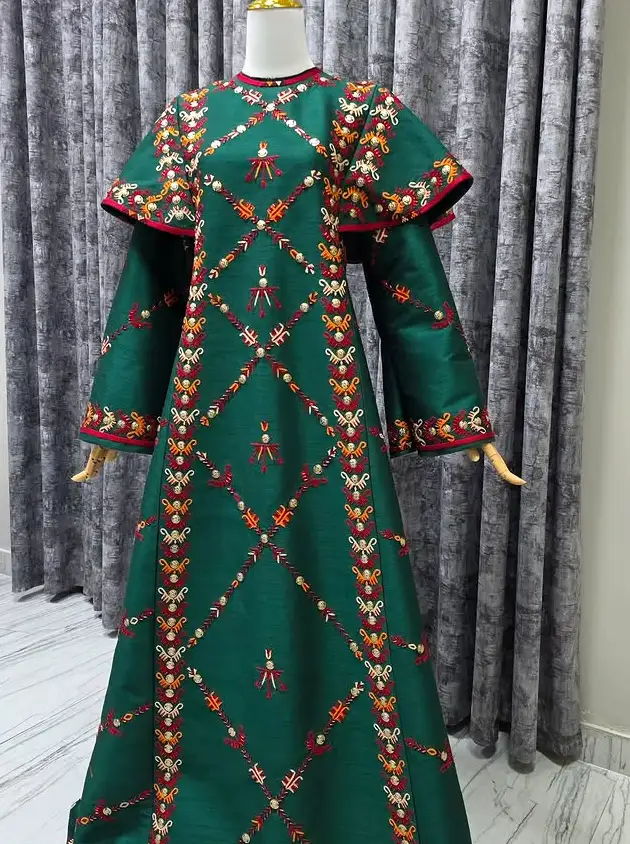 Türkmen fasonlar pombarh fasonlar Fasonlar 2025 fasonlar fason moda modalar Bezen bezen Türkmen fasonlar 2026 Türkmen fasonlar 2025 Türkmen fasonlar 2024 Türkmen fasonlar 2023 turkmenistan türkmenistan turkmen türkmen ashgabat  asgabat aşgabat balkan mary lebap dashoguz dasoguz daşoguz pombarh ponbarhat gulyupek gülýüpek stapel ştapel Gralan Çüýdeşen Abaýa Gadymy Krep Gurultaý 	Keteni Ýüpek Şifon Gipýur Lyon Welwet Atlas Kaşemir Streýç Suzana Ştapel Gülýüpek Pombarh Ýupka Gursakça Aksesuarlar Palto Penjek Okuw eşik Fata Sport eşik Uniforma Nakidka Öýme Şarf kompýuter ýaka ýaglyk Arenda köýnek 2nji el köýnek Taýyn köýnek Matalar Milli lybas milli lybaslar Toý köýnek Toý köýnekler toy koynek toy koynekler gundelik koynekler Gündelik	 
 köýnekler fata koynek Modern taze fason Eskiz koynektm turkmenkoynek türkmenkoynek fason moda moda fasonlar Iş eşik el iş	sada	ýakaly ýakasyz	keşdeli biserli	ýeňli giň nagyşly ýüregi açyk stoýka ýaka ýanly kombinasiýa 	zerli üsti aşak guşakly seçekli gysga ýeňli Şantu Toý köýnek keşdeli, ýakasyz, ýeňli, giň, nagyşly 17-25, 26-35 Goýy-ýaşyl yaz, tomus, guyz, gysh