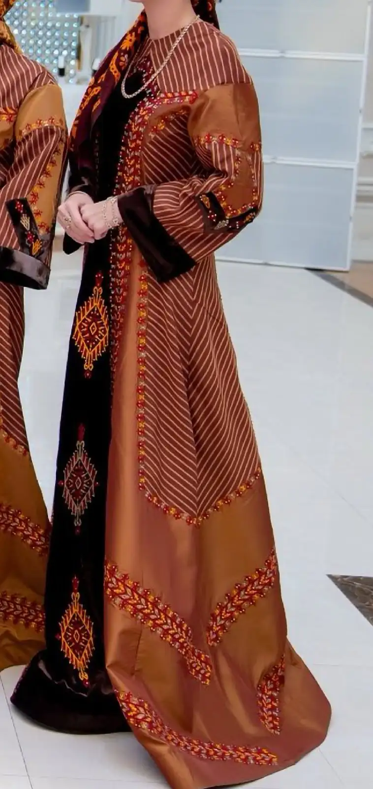 Türkmen fasonlar pombarh fasonlar Fasonlar 2025 fasonlar fason moda modalar Bezen bezen Türkmen fasonlar 2026 Türkmen fasonlar 2025 Türkmen fasonlar 2024 Türkmen fasonlar 2023 turkmenistan türkmenistan turkmen türkmen ashgabat  asgabat aşgabat balkan mary lebap dashoguz dasoguz daşoguz pombarh ponbarhat gulyupek gülýüpek stapel ştapel Gralan Çüýdeşen Abaýa Gadymy Krep Gurultaý 	Keteni Ýüpek Şifon Gipýur Lyon Welwet Atlas Kaşemir Streýç Suzana Ştapel Gülýüpek Pombarh Ýupka Gursakça Aksesuarlar Palto Penjek Okuw eşik Fata Sport eşik Uniforma Nakidka Öýme Şarf kompýuter ýaka ýaglyk Arenda köýnek 2nji el köýnek Taýyn köýnek Matalar Milli lybas milli lybaslar Toý köýnek Toý köýnekler toy koynek toy koynekler gundelik koynekler Gündelik	 
 köýnekler fata koynek Modern taze fason Eskiz koynektm turkmenkoynek türkmenkoynek fason moda moda fasonlar Iş eşik el iş	sada	ýakaly ýakasyz	keşdeli biserli	ýeňli giň nagyşly ýüregi açyk stoýka ýaka ýanly kombinasiýa 	zerli üsti aşak guşakly seçekli gysga ýeňli 