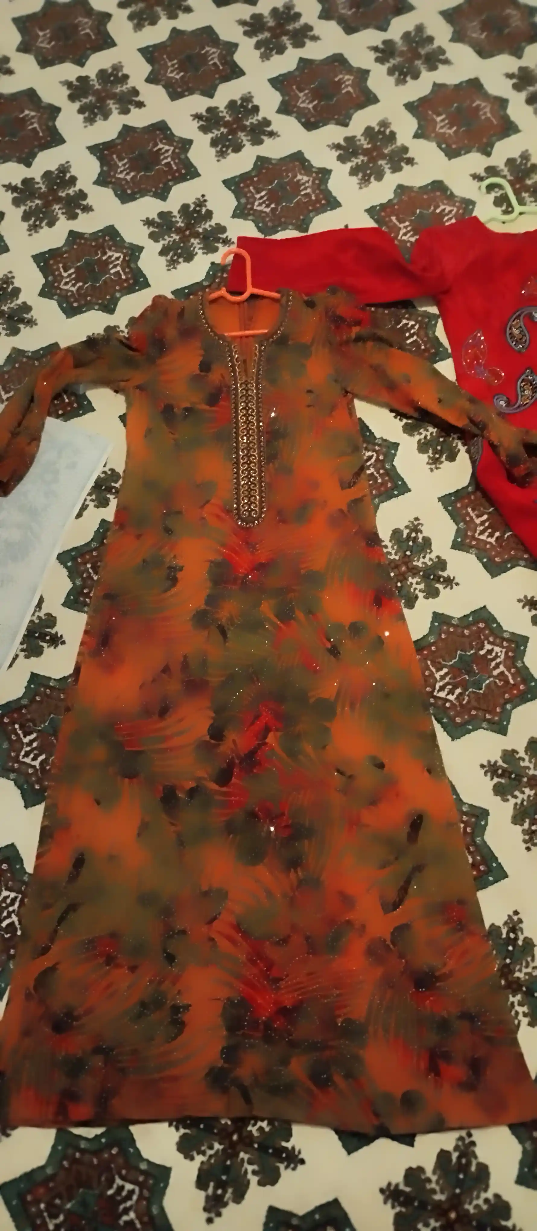 Türkmen fasonlar pombarh fasonlar Fasonlar 2025 fasonlar fason moda modalar Bezen bezen Türkmen fasonlar 2026 Türkmen fasonlar 2025 Türkmen fasonlar 2024 Türkmen fasonlar 2023 turkmenistan türkmenistan turkmen türkmen ashgabat  asgabat aşgabat balkan mary lebap dashoguz dasoguz daşoguz pombarh ponbarhat gulyupek gülýüpek stapel ştapel Gralan Çüýdeşen Abaýa Gadymy Krep Gurultaý 	Keteni Ýüpek Şifon Gipýur Lyon Welwet Atlas Kaşemir Streýç Suzana Ştapel Gülýüpek Pombarh Ýupka Gursakça Aksesuarlar Palto Penjek Okuw eşik Fata Sport eşik Uniforma Nakidka Öýme Şarf kompýuter ýaka ýaglyk Arenda köýnek 2nji el köýnek Taýyn köýnek Matalar Milli lybas milli lybaslar Toý köýnek Toý köýnekler toy koynek toy koynekler gundelik koynekler Gündelik	 
 köýnekler fata koynek Modern taze fason Eskiz koynektm turkmenkoynek türkmenkoynek fason moda moda fasonlar Iş eşik el iş	sada	ýakaly ýakasyz	keşdeli biserli	ýeňli giň nagyşly ýüregi açyk stoýka ýaka ýanly kombinasiýa 	zerli üsti aşak guşakly seçekli gysga ýeňli Ştapel Gündelik el iş, ýakaly, ýeňli, giň, gaş 17-25, 26-35 Gara, Gyzyl yaz, tomus, guyz 2nji el