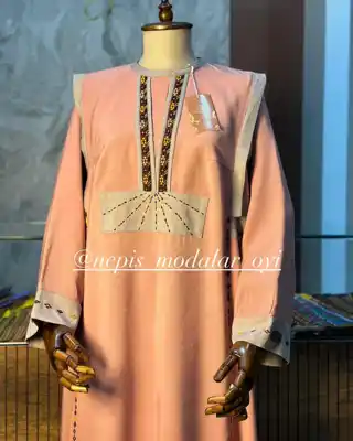 Türkmen fasonlar pombarh fasonlar Fasonlar 2025 fasonlar fason moda modalar Bezen bezen Türkmen fasonlar 2026 Türkmen fasonlar 2025 Türkmen fasonlar 2024 Türkmen fasonlar 2023 turkmenistan türkmenistan turkmen türkmen ashgabat  asgabat aşgabat balkan mary lebap dashoguz dasoguz daşoguz pombarh ponbarhat gulyupek gülýüpek stapel ştapel Gralan Çüýdeşen Abaýa Gadymy Krep Gurultaý 	Keteni Ýüpek Şifon Gipýur Lyon Welwet Atlas Kaşemir Streýç Suzana Ştapel Gülýüpek Pombarh Ýupka Gursakça Aksesuarlar Palto Penjek Okuw eşik Fata Sport eşik Uniforma Nakidka Öýme Şarf kompýuter ýaka ýaglyk Arenda köýnek 2nji el köýnek Taýyn köýnek Matalar Milli lybas milli lybaslar Toý köýnek Toý köýnekler toy koynek toy koynekler gundelik koynekler Gündelik	 
 köýnekler fata koynek Modern taze fason Eskiz koynektm turkmenkoynek türkmenkoynek fason moda moda fasonlar Iş eşik el iş	sada	ýakaly ýakasyz	keşdeli biserli	ýeňli giň nagyşly ýüregi açyk stoýka ýaka ýanly kombinasiýa 	zerli üsti aşak guşakly seçekli gysga ýeňli Lyon Gündelik el iş, ýakaly  Gülgüne