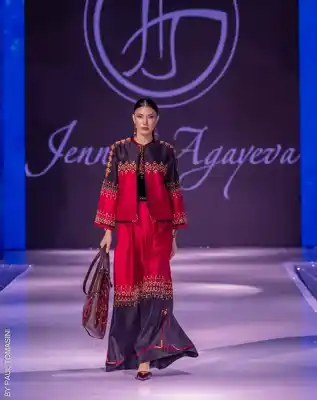 Türkmen fasonlar pombarh fasonlar Fasonlar 2025 fasonlar fason moda modalar Bezen bezen Türkmen fasonlar 2026 Türkmen fasonlar 2025 Türkmen fasonlar 2024 Türkmen fasonlar 2023 turkmenistan türkmenistan turkmen türkmen ashgabat  asgabat aşgabat balkan mary lebap dashoguz dasoguz daşoguz pombarh ponbarhat gulyupek gülýüpek stapel ştapel Gralan Çüýdeşen Abaýa Gadymy Krep Gurultaý 	Keteni Ýüpek Şifon Gipýur Lyon Welwet Atlas Kaşemir Streýç Suzana Ştapel Gülýüpek Pombarh Ýupka Gursakça Aksesuarlar Palto Penjek Okuw eşik Fata Sport eşik Uniforma Nakidka Öýme Şarf kompýuter ýaka ýaglyk Arenda köýnek 2nji el köýnek Taýyn köýnek Matalar Milli lybas milli lybaslar Toý köýnek Toý köýnekler toy koynek toy koynekler gundelik koynekler Gündelik	 
 köýnekler fata koynek Modern taze fason Eskiz koynektm turkmenkoynek türkmenkoynek fason moda moda fasonlar Iş eşik el iş	sada	ýakaly ýakasyz	keşdeli biserli	ýeňli giň nagyşly ýüregi açyk stoýka ýaka ýanly kombinasiýa 	zerli üsti aşak guşakly seçekli gysga ýeňli Ýüpek, Şantu Modern el iş, keşdeli, ýakaly, ýeňli, giň, nagyşly 17-25, 26-35 Gyzyl, #4B2C75 yaz, tomus, guyz