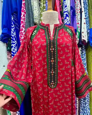 Türkmen fasonlar pombarh fasonlar Fasonlar 2025 fasonlar fason moda modalar Bezen bezen Türkmen fasonlar 2026 Türkmen fasonlar 2025 Türkmen fasonlar 2024 Türkmen fasonlar 2023 turkmenistan türkmenistan turkmen türkmen ashgabat  asgabat aşgabat balkan mary lebap dashoguz dasoguz daşoguz pombarh ponbarhat gulyupek gülýüpek stapel ştapel Gralan Çüýdeşen Abaýa Gadymy Krep Gurultaý 	Keteni Ýüpek Şifon Gipýur Lyon Welwet Atlas Kaşemir Streýç Suzana Ştapel Gülýüpek Pombarh Ýupka Gursakça Aksesuarlar Palto Penjek Okuw eşik Fata Sport eşik Uniforma Nakidka Öýme Şarf kompýuter ýaka ýaglyk Arenda köýnek 2nji el köýnek Taýyn köýnek Matalar Milli lybas milli lybaslar Toý köýnek Toý köýnekler toy koynek toy koynekler gundelik koynekler Gündelik	 
 köýnekler fata koynek Modern taze fason Eskiz koynektm turkmenkoynek türkmenkoynek fason moda moda fasonlar Iş eşik el iş	sada	ýakaly ýakasyz	keşdeli biserli	ýeňli giň nagyşly ýüregi açyk stoýka ýaka ýanly kombinasiýa 	zerli üsti aşak guşakly seçekli gysga ýeňli Ştapel Gündelik el iş, sada  Goýy-gyzyl, Gyzyl, Goýy-ýaşyl