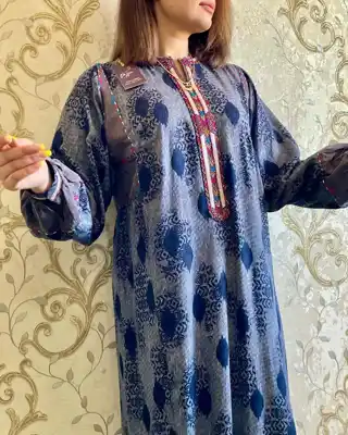 Türkmen fasonlar pombarh fasonlar Fasonlar 2025 fasonlar fason moda modalar Bezen bezen Türkmen fasonlar 2026 Türkmen fasonlar 2025 Türkmen fasonlar 2024 Türkmen fasonlar 2023 turkmenistan türkmenistan turkmen türkmen ashgabat  asgabat aşgabat balkan mary lebap dashoguz dasoguz daşoguz pombarh ponbarhat gulyupek gülýüpek stapel ştapel Gralan Çüýdeşen Abaýa Gadymy Krep Gurultaý 	Keteni Ýüpek Şifon Gipýur Lyon Welwet Atlas Kaşemir Streýç Suzana Ştapel Gülýüpek Pombarh Ýupka Gursakça Aksesuarlar Palto Penjek Okuw eşik Fata Sport eşik Uniforma Nakidka Öýme Şarf kompýuter ýaka ýaglyk Arenda köýnek 2nji el köýnek Taýyn köýnek Matalar Milli lybas milli lybaslar Toý köýnek Toý köýnekler toy koynek toy koynekler gundelik koynekler Gündelik	 
 köýnekler fata koynek Modern taze fason Eskiz koynektm turkmenkoynek türkmenkoynek fason moda moda fasonlar Iş eşik el iş	sada	ýakaly ýakasyz	keşdeli biserli	ýeňli giň nagyşly ýüregi açyk stoýka ýaka ýanly kombinasiýa 	zerli üsti aşak guşakly seçekli gysga ýeňli Ştapel