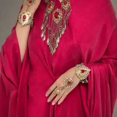 Türkmen fasonlar pombarh fasonlar Fasonlar 2025 fasonlar fason moda modalar Bezen bezen Türkmen fasonlar 2026 Türkmen fasonlar 2025 Türkmen fasonlar 2024 Türkmen fasonlar 2023 turkmenistan türkmenistan turkmen türkmen ashgabat  asgabat aşgabat balkan mary lebap dashoguz dasoguz daşoguz pombarh ponbarhat gulyupek gülýüpek stapel ştapel Gralan Çüýdeşen Abaýa Gadymy Krep Gurultaý 	Keteni Ýüpek Şifon Gipýur Lyon Welwet Atlas Kaşemir Streýç Suzana Ştapel Gülýüpek Pombarh Ýupka Gursakça Aksesuarlar Palto Penjek Okuw eşik Fata Sport eşik Uniforma Nakidka Öýme Şarf kompýuter ýaka ýaglyk Arenda köýnek 2nji el köýnek Taýyn köýnek Matalar Milli lybas milli lybaslar Toý köýnek Toý köýnekler toy koynek toy koynekler gundelik koynekler Gündelik	 
 köýnekler fata koynek Modern taze fason Eskiz koynektm turkmenkoynek türkmenkoynek fason moda moda fasonlar Iş eşik el iş	sada	ýakaly ýakasyz	keşdeli biserli	ýeňli giň nagyşly ýüregi açyk stoýka ýaka ýanly kombinasiýa 	zerli üsti aşak guşakly seçekli gysga ýeňli Matalar