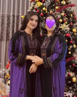 Türkmen fasonlar pombarh fasonlar Fasonlar 2025 fasonlar fason moda modalar Bezen bezen Türkmen fasonlar 2026 Türkmen fasonlar 2025 Türkmen fasonlar 2024 Türkmen fasonlar 2023 turkmenistan türkmenistan turkmen türkmen ashgabat  asgabat aşgabat balkan mary lebap dashoguz dasoguz daşoguz pombarh ponbarhat gulyupek gülýüpek stapel ştapel Gralan Çüýdeşen Abaýa Gadymy Krep Gurultaý 	Keteni Ýüpek Şifon Gipýur Lyon Welwet Atlas Kaşemir Streýç Suzana Ştapel Gülýüpek Pombarh Ýupka Gursakça Aksesuarlar Palto Penjek Okuw eşik Fata Sport eşik Uniforma Nakidka Öýme Şarf kompýuter ýaka ýaglyk Arenda köýnek 2nji el köýnek Taýyn köýnek Matalar Milli lybas milli lybaslar Toý köýnek Toý köýnekler toy koynek toy koynekler gundelik koynekler Gündelik	 
 köýnekler fata koynek Modern taze fason Eskiz koynektm turkmenkoynek türkmenkoynek fason moda moda fasonlar Iş eşik el iş	sada	ýakaly ýakasyz	keşdeli biserli	ýeňli giň nagyşly ýüregi açyk stoýka ýaka ýanly kombinasiýa 	zerli üsti aşak guşakly seçekli gysga ýeňli Ştapel Gündelik el iş, sada, ýakaly, ýeňli, giň 26-35, 35+ Gara, #4B2C75 tomus, guyz