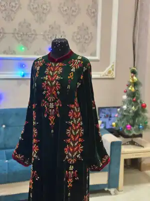 Türkmen fasonlar pombarh fasonlar Fasonlar 2025 fasonlar fason moda modalar Bezen bezen Türkmen fasonlar 2026 Türkmen fasonlar 2025 Türkmen fasonlar 2024 Türkmen fasonlar 2023 turkmenistan türkmenistan turkmen türkmen ashgabat  asgabat aşgabat balkan mary lebap dashoguz dasoguz daşoguz pombarh ponbarhat gulyupek gülýüpek stapel ştapel Gralan Çüýdeşen Abaýa Gadymy Krep Gurultaý 	Keteni Ýüpek Şifon Gipýur Lyon Welwet Atlas Kaşemir Streýç Suzana Ştapel Gülýüpek Pombarh Ýupka Gursakça Aksesuarlar Palto Penjek Okuw eşik Fata Sport eşik Uniforma Nakidka Öýme Şarf kompýuter ýaka ýaglyk Arenda köýnek 2nji el köýnek Taýyn köýnek Matalar Milli lybas milli lybaslar Toý köýnek Toý köýnekler toy koynek toy koynekler gundelik koynekler Gündelik	 
 köýnekler fata koynek Modern taze fason Eskiz koynektm turkmenkoynek türkmenkoynek fason moda moda fasonlar Iş eşik el iş	sada	ýakaly ýakasyz	keşdeli biserli	ýeňli giň nagyşly ýüregi açyk stoýka ýaka ýanly kombinasiýa 	zerli üsti aşak guşakly seçekli gysga ýeňli Gülýüpek    Goýy-ýaşyl