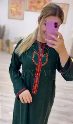 Türkmen fasonlar pombarh fasonlar Fasonlar 2025 fasonlar fason moda modalar Bezen bezen Türkmen fasonlar 2026 Türkmen fasonlar 2025 Türkmen fasonlar 2024 Türkmen fasonlar 2023 turkmenistan türkmenistan turkmen türkmen ashgabat  asgabat aşgabat balkan mary lebap dashoguz dasoguz daşoguz pombarh ponbarhat gulyupek gülýüpek stapel ştapel Gralan Çüýdeşen Abaýa Gadymy Krep Gurultaý 	Keteni Ýüpek Şifon Gipýur Lyon Welwet Atlas Kaşemir Streýç Suzana Ştapel Gülýüpek Pombarh Ýupka Gursakça Aksesuarlar Palto Penjek Okuw eşik Fata Sport eşik Uniforma Nakidka Öýme Şarf kompýuter ýaka ýaglyk Arenda köýnek 2nji el köýnek Taýyn köýnek Matalar Milli lybas milli lybaslar Toý köýnek Toý köýnekler toy koynek toy koynekler gundelik koynekler Gündelik	 
 köýnekler fata koynek Modern taze fason Eskiz koynektm turkmenkoynek türkmenkoynek fason moda moda fasonlar Iş eşik el iş	sada	ýakaly ýakasyz	keşdeli biserli	ýeňli giň nagyşly ýüregi açyk stoýka ýaka ýanly kombinasiýa 	zerli üsti aşak guşakly seçekli gysga ýeňli Ştapel  el iş, ýakaly  Goýy-ýaşyl