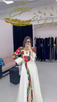 Türkmen fasonlar pombarh fasonlar Fasonlar 2025 fasonlar fason moda modalar Bezen bezen Türkmen fasonlar 2026 Türkmen fasonlar 2025 Türkmen fasonlar 2024 Türkmen fasonlar 2023 turkmenistan türkmenistan turkmen türkmen ashgabat  asgabat aşgabat balkan mary lebap dashoguz dasoguz daşoguz pombarh ponbarhat gulyupek gülýüpek stapel ştapel Gralan Çüýdeşen Abaýa Gadymy Krep Gurultaý 	Keteni Ýüpek Şifon Gipýur Lyon Welwet Atlas Kaşemir Streýç Suzana Ştapel Gülýüpek Pombarh Ýupka Gursakça Aksesuarlar Palto Penjek Okuw eşik Fata Sport eşik Uniforma Nakidka Öýme Şarf kompýuter ýaka ýaglyk Arenda köýnek 2nji el köýnek Taýyn köýnek Matalar Milli lybas milli lybaslar Toý köýnek Toý köýnekler toy koynek toy koynekler gundelik koynekler Gündelik	 
 köýnekler fata koynek Modern taze fason Eskiz koynektm turkmenkoynek türkmenkoynek fason moda moda fasonlar Iş eşik el iş	sada	ýakaly ýakasyz	keşdeli biserli	ýeňli giň nagyşly ýüregi açyk stoýka ýaka ýanly kombinasiýa 	zerli üsti aşak guşakly seçekli gysga ýeňli Modern, Milli lybas ýüregi açyk, kombinasiýa  Ak