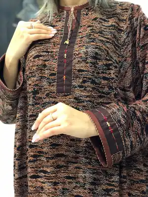 Türkmen fasonlar pombarh fasonlar Fasonlar 2025 fasonlar fason moda modalar Bezen bezen Türkmen fasonlar 2026 Türkmen fasonlar 2025 Türkmen fasonlar 2024 Türkmen fasonlar 2023 turkmenistan türkmenistan turkmen türkmen ashgabat  asgabat aşgabat balkan mary lebap dashoguz dasoguz daşoguz pombarh ponbarhat gulyupek gülýüpek stapel ştapel Gralan Çüýdeşen Abaýa Gadymy Krep Gurultaý 	Keteni Ýüpek Şifon Gipýur Lyon Welwet Atlas Kaşemir Streýç Suzana Ştapel Gülýüpek Pombarh Ýupka Gursakça Aksesuarlar Palto Penjek Okuw eşik Fata Sport eşik Uniforma Nakidka Öýme Şarf kompýuter ýaka ýaglyk Arenda köýnek 2nji el köýnek Taýyn köýnek Matalar Milli lybas milli lybaslar Toý köýnek Toý köýnekler toy koynek toy koynekler gundelik koynekler Gündelik	 
 köýnekler fata koynek Modern taze fason Eskiz koynektm turkmenkoynek türkmenkoynek fason moda moda fasonlar Iş eşik el iş	sada	ýakaly ýakasyz	keşdeli biserli	ýeňli giň nagyşly ýüregi açyk stoýka ýaka ýanly kombinasiýa 	zerli üsti aşak guşakly seçekli gysga ýeňli Ştapel, Gülýüpek Gündelik el iş, keşdeli, ýeňli, giň 26-35 Gara, Goňur yaz, tomus, guyz