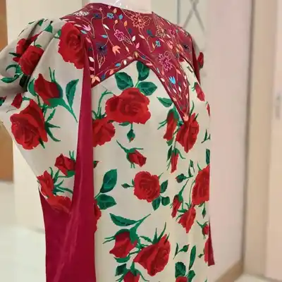 Türkmen fasonlar pombarh fasonlar Fasonlar 2025 fasonlar fason moda modalar Bezen bezen Türkmen fasonlar 2026 Türkmen fasonlar 2025 Türkmen fasonlar 2024 Türkmen fasonlar 2023 turkmenistan türkmenistan turkmen türkmen ashgabat  asgabat aşgabat balkan mary lebap dashoguz dasoguz daşoguz pombarh ponbarhat gulyupek gülýüpek stapel ştapel Gralan Çüýdeşen Abaýa Gadymy Krep Gurultaý 	Keteni Ýüpek Şifon Gipýur Lyon Welwet Atlas Kaşemir Streýç Suzana Ştapel Gülýüpek Pombarh Ýupka Gursakça Aksesuarlar Palto Penjek Okuw eşik Fata Sport eşik Uniforma Nakidka Öýme Şarf kompýuter ýaka ýaglyk Arenda köýnek 2nji el köýnek Taýyn köýnek Matalar Milli lybas milli lybaslar Toý köýnek Toý köýnekler toy koynek toy koynekler gundelik koynekler Gündelik	 
 köýnekler fata koynek Modern taze fason Eskiz koynektm turkmenkoynek türkmenkoynek fason moda moda fasonlar Iş eşik el iş	sada	ýakaly ýakasyz	keşdeli biserli	ýeňli giň nagyşly ýüregi açyk stoýka ýaka ýanly kombinasiýa 	zerli üsti aşak guşakly seçekli gysga ýeňli Ştapel  el iş, sada, kombinasiýa