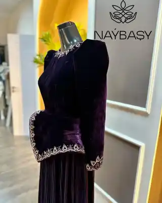 Türkmen fasonlar pombarh fasonlar Fasonlar 2025 fasonlar fason moda modalar Bezen bezen Türkmen fasonlar 2026 Türkmen fasonlar 2025 Türkmen fasonlar 2024 Türkmen fasonlar 2023 turkmenistan türkmenistan turkmen türkmen ashgabat  asgabat aşgabat balkan mary lebap dashoguz dasoguz daşoguz pombarh ponbarhat gulyupek gülýüpek stapel ştapel Gralan Çüýdeşen Abaýa Gadymy Krep Gurultaý 	Keteni Ýüpek Şifon Gipýur Lyon Welwet Atlas Kaşemir Streýç Suzana Ştapel Gülýüpek Pombarh Ýupka Gursakça Aksesuarlar Palto Penjek Okuw eşik Fata Sport eşik Uniforma Nakidka Öýme Şarf kompýuter ýaka ýaglyk Arenda köýnek 2nji el köýnek Taýyn köýnek Matalar Milli lybas milli lybaslar Toý köýnek Toý köýnekler toy koynek toy koynekler gundelik koynekler Gündelik	 
 köýnekler fata koynek Modern taze fason Eskiz koynektm turkmenkoynek türkmenkoynek fason moda moda fasonlar Iş eşik el iş	sada	ýakaly ýakasyz	keşdeli biserli	ýeňli giň nagyşly ýüregi açyk stoýka ýaka ýanly kombinasiýa 	zerli üsti aşak guşakly seçekli gysga ýeňli Panbarhat (Pombarh) Toý köýnek el iş