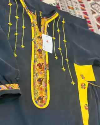 Türkmen fasonlar pombarh fasonlar Fasonlar 2025 fasonlar fason moda modalar Bezen bezen Türkmen fasonlar 2026 Türkmen fasonlar 2025 Türkmen fasonlar 2024 Türkmen fasonlar 2023 turkmenistan türkmenistan turkmen türkmen ashgabat  asgabat aşgabat balkan mary lebap dashoguz dasoguz daşoguz pombarh ponbarhat gulyupek gülýüpek stapel ştapel Gralan Çüýdeşen Abaýa Gadymy Krep Gurultaý 	Keteni Ýüpek Şifon Gipýur Lyon Welwet Atlas Kaşemir Streýç Suzana Ştapel Gülýüpek Pombarh Ýupka Gursakça Aksesuarlar Palto Penjek Okuw eşik Fata Sport eşik Uniforma Nakidka Öýme Şarf kompýuter ýaka ýaglyk Arenda köýnek 2nji el köýnek Taýyn köýnek Matalar Milli lybas milli lybaslar Toý köýnek Toý köýnekler toy koynek toy koynekler gundelik koynekler Gündelik	 
 köýnekler fata koynek Modern taze fason Eskiz koynektm turkmenkoynek türkmenkoynek fason moda moda fasonlar Iş eşik el iş	sada	ýakaly ýakasyz	keşdeli biserli	ýeňli giň nagyşly ýüregi açyk stoýka ýaka ýanly kombinasiýa 	zerli üsti aşak guşakly seçekli gysga ýeňli Gülýüpek Gündelik el iş  Gara, Sary  Taýyn köýnek