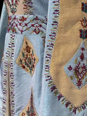 Türkmen fasonlar pombarh fasonlar Fasonlar 2025 fasonlar fason moda modalar Bezen bezen Türkmen fasonlar 2026 Türkmen fasonlar 2025 Türkmen fasonlar 2024 Türkmen fasonlar 2023 turkmenistan türkmenistan turkmen türkmen ashgabat  asgabat aşgabat balkan mary lebap dashoguz dasoguz daşoguz pombarh ponbarhat gulyupek gülýüpek stapel ştapel Gralan Çüýdeşen Abaýa Gadymy Krep Gurultaý 	Keteni Ýüpek Şifon Gipýur Lyon Welwet Atlas Kaşemir Streýç Suzana Ştapel Gülýüpek Pombarh Ýupka Gursakça Aksesuarlar Palto Penjek Okuw eşik Fata Sport eşik Uniforma Nakidka Öýme Şarf kompýuter ýaka ýaglyk Arenda köýnek 2nji el köýnek Taýyn köýnek Matalar Milli lybas milli lybaslar Toý köýnek Toý köýnekler toy koynek toy koynekler gundelik koynekler Gündelik	 
 köýnekler fata koynek Modern taze fason Eskiz koynektm turkmenkoynek türkmenkoynek fason moda moda fasonlar Iş eşik el iş	sada	ýakaly ýakasyz	keşdeli biserli	ýeňli giň nagyşly ýüregi açyk stoýka ýaka ýanly kombinasiýa 	zerli üsti aşak guşakly seçekli gysga ýeňli Modern keşdeli, biserli  Bežewyý, Gök, Altyn