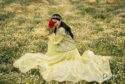 Türkmen fasonlar pombarh fasonlar Fasonlar 2025 fasonlar fason moda modalar Bezen bezen Türkmen fasonlar 2026 Türkmen fasonlar 2025 Türkmen fasonlar 2024 Türkmen fasonlar 2023 turkmenistan türkmenistan turkmen türkmen ashgabat  asgabat aşgabat balkan mary lebap dashoguz dasoguz daşoguz pombarh ponbarhat gulyupek gülýüpek stapel ştapel Gralan Çüýdeşen Abaýa Gadymy Krep Gurultaý 	Keteni Ýüpek Şifon Gipýur Lyon Welwet Atlas Kaşemir Streýç Suzana Ştapel Gülýüpek Pombarh Ýupka Gursakça Aksesuarlar Palto Penjek Okuw eşik Fata Sport eşik Uniforma Nakidka Öýme Şarf kompýuter ýaka ýaglyk Arenda köýnek 2nji el köýnek Taýyn köýnek Matalar Milli lybas milli lybaslar Toý köýnek Toý köýnekler toy koynek toy koynekler gundelik koynekler Gündelik	 
 köýnekler fata koynek Modern taze fason Eskiz koynektm turkmenkoynek türkmenkoynek fason moda moda fasonlar Iş eşik el iş	sada	ýakaly ýakasyz	keşdeli biserli	ýeňli giň nagyşly ýüregi açyk stoýka ýaka ýanly kombinasiýa 	zerli üsti aşak guşakly seçekli gysga ýeňli Şifon Toý köýnek ýakasyz, ýeňli, giň  Sary tomus, guyz