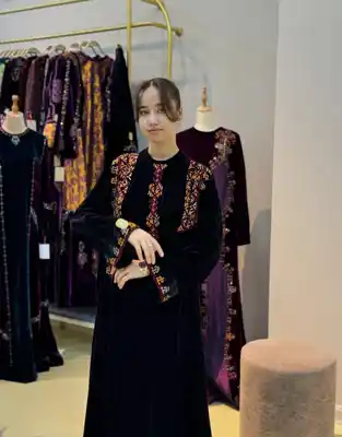 Türkmen fasonlar pombarh fasonlar Fasonlar 2025 fasonlar fason moda modalar Bezen bezen Türkmen fasonlar 2026 Türkmen fasonlar 2025 Türkmen fasonlar 2024 Türkmen fasonlar 2023 turkmenistan türkmenistan turkmen türkmen ashgabat  asgabat aşgabat balkan mary lebap dashoguz dasoguz daşoguz pombarh ponbarhat gulyupek gülýüpek stapel ştapel Gralan Çüýdeşen Abaýa Gadymy Krep Gurultaý 	Keteni Ýüpek Şifon Gipýur Lyon Welwet Atlas Kaşemir Streýç Suzana Ştapel Gülýüpek Pombarh Ýupka Gursakça Aksesuarlar Palto Penjek Okuw eşik Fata Sport eşik Uniforma Nakidka Öýme Şarf kompýuter ýaka ýaglyk Arenda köýnek 2nji el köýnek Taýyn köýnek Matalar Milli lybas milli lybaslar Toý köýnek Toý köýnekler toy koynek toy koynekler gundelik koynekler Gündelik	 
 köýnekler fata koynek Modern taze fason Eskiz koynektm turkmenkoynek türkmenkoynek fason moda moda fasonlar Iş eşik el iş	sada	ýakaly ýakasyz	keşdeli biserli	ýeňli giň nagyşly ýüregi açyk stoýka ýaka ýanly kombinasiýa 	zerli üsti aşak guşakly seçekli gysga ýeňli 