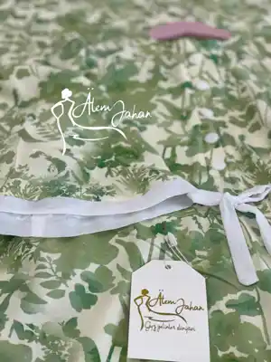 Türkmen fasonlar pombarh fasonlar Fasonlar 2025 fasonlar fason moda modalar Bezen bezen Türkmen fasonlar 2026 Türkmen fasonlar 2025 Türkmen fasonlar 2024 Türkmen fasonlar 2023 turkmenistan türkmenistan turkmen türkmen ashgabat  asgabat aşgabat balkan mary lebap dashoguz dasoguz daşoguz pombarh ponbarhat gulyupek gülýüpek stapel ştapel Gralan Çüýdeşen Abaýa Gadymy Krep Gurultaý 	Keteni Ýüpek Şifon Gipýur Lyon Welwet Atlas Kaşemir Streýç Suzana Ştapel Gülýüpek Pombarh Ýupka Gursakça Aksesuarlar Palto Penjek Okuw eşik Fata Sport eşik Uniforma Nakidka Öýme Şarf kompýuter ýaka ýaglyk Arenda köýnek 2nji el köýnek Taýyn köýnek Matalar Milli lybas milli lybaslar Toý köýnek Toý köýnekler toy koynek toy koynekler gundelik koynekler Gündelik	 
 köýnekler fata koynek Modern taze fason Eskiz koynektm turkmenkoynek türkmenkoynek fason moda moda fasonlar Iş eşik el iş	sada	ýakaly ýakasyz	keşdeli biserli	ýeňli giň nagyşly ýüregi açyk stoýka ýaka ýanly kombinasiýa 	zerli üsti aşak guşakly seçekli gysga ýeňli Ştapel Gündelik ýakasyz, gysga ýeňli, giň 17-25, 26-35 Ak, Ýaşyl yaz, tomus, guyz Taýyn köýnek