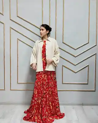 Türkmen fasonlar pombarh fasonlar Fasonlar 2025 fasonlar fason moda modalar Bezen bezen Türkmen fasonlar 2026 Türkmen fasonlar 2025 Türkmen fasonlar 2024 Türkmen fasonlar 2023 turkmenistan türkmenistan turkmen türkmen ashgabat  asgabat aşgabat balkan mary lebap dashoguz dasoguz daşoguz pombarh ponbarhat gulyupek gülýüpek stapel ştapel Gralan Çüýdeşen Abaýa Gadymy Krep Gurultaý 	Keteni Ýüpek Şifon Gipýur Lyon Welwet Atlas Kaşemir Streýç Suzana Ştapel Gülýüpek Pombarh Ýupka Gursakça Aksesuarlar Palto Penjek Okuw eşik Fata Sport eşik Uniforma Nakidka Öýme Şarf kompýuter ýaka ýaglyk Arenda köýnek 2nji el köýnek Taýyn köýnek Matalar Milli lybas milli lybaslar Toý köýnek Toý köýnekler toy koynek toy koynekler gundelik koynekler Gündelik	 
 köýnekler fata koynek Modern taze fason Eskiz koynektm turkmenkoynek türkmenkoynek fason moda moda fasonlar Iş eşik el iş	sada	ýakaly ýakasyz	keşdeli biserli	ýeňli giň nagyşly ýüregi açyk stoýka ýaka ýanly kombinasiýa 	zerli üsti aşak guşakly seçekli gysga ýeňli Lyon Gündelik   Haki, Ak, Ýaşyl, Gülgüne, Benewşe, Mämişi, Goýy-gök  Taýyn köýnek